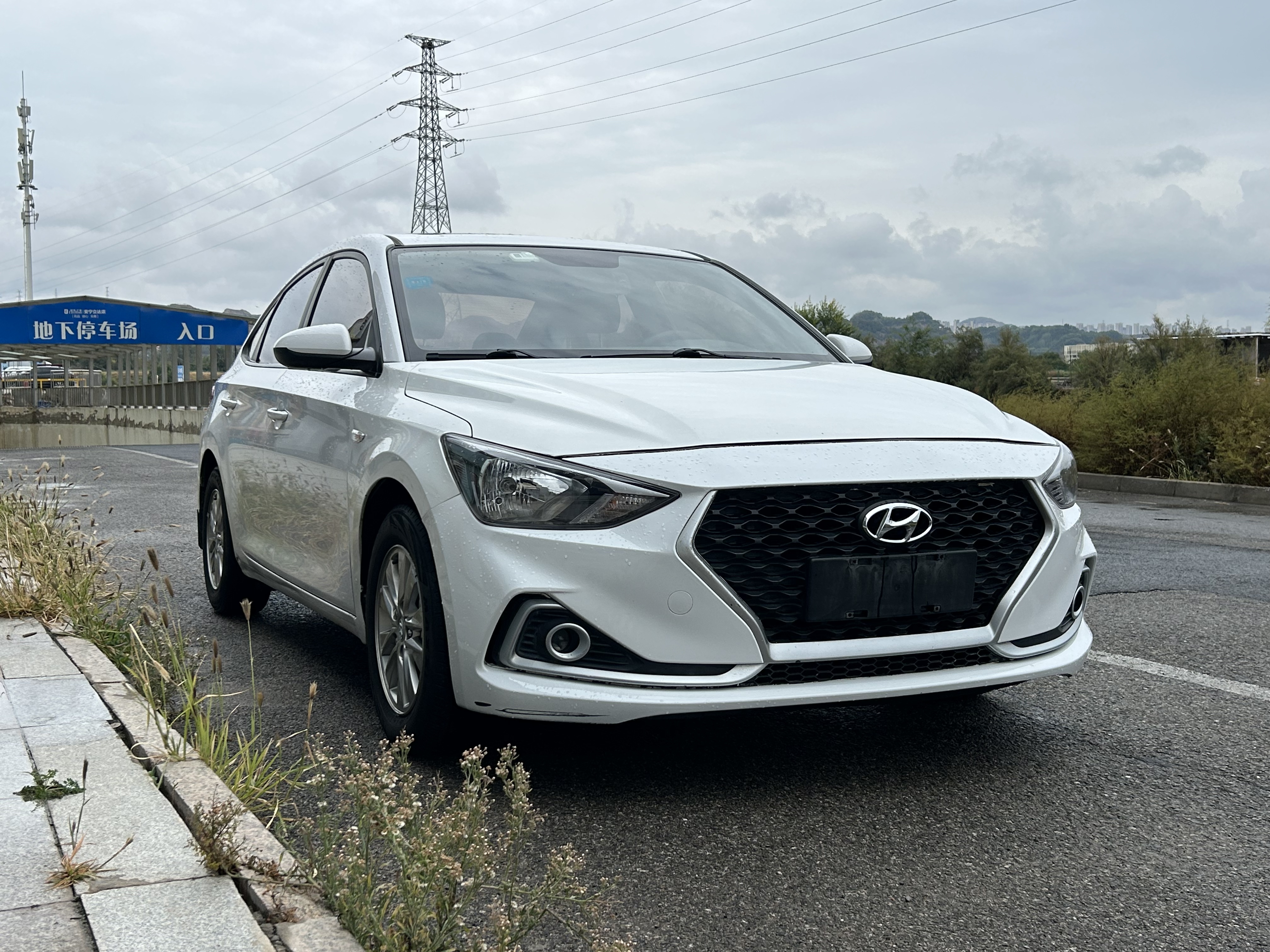 Hyundai Elantra HD 2017 immagine di auto #4