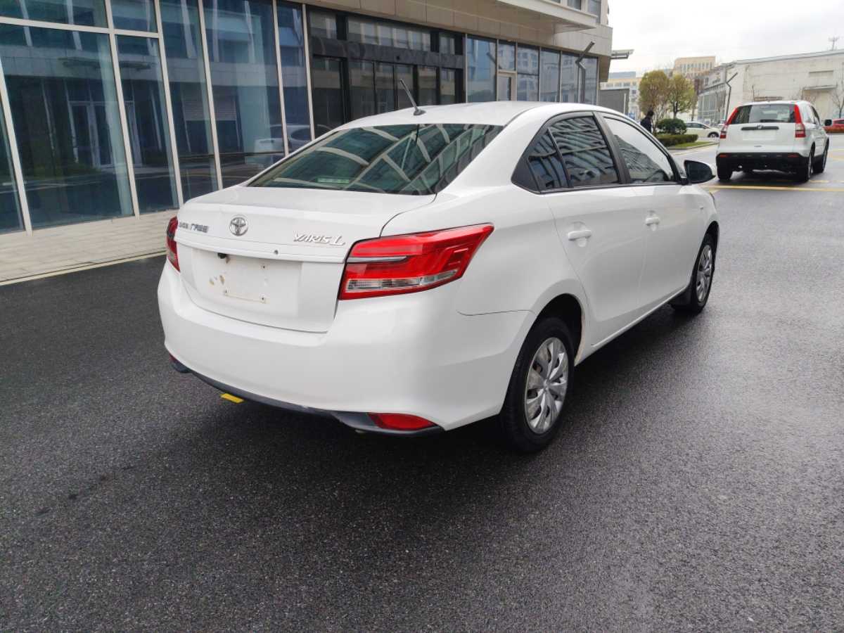 Toyota Yaris L Zhixiang 2017 صورة سيارة #4