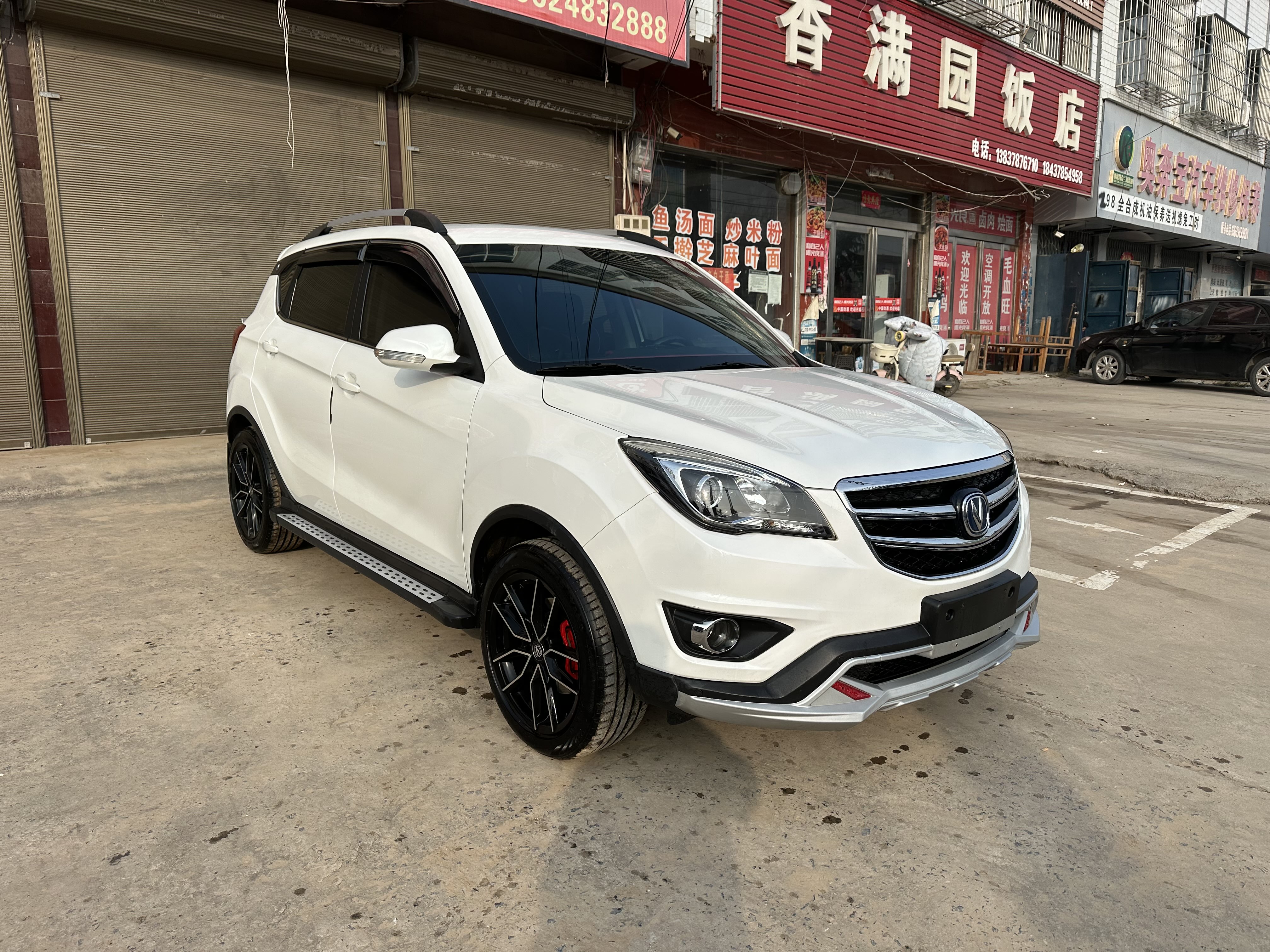 Changan CS35MAX 2018 car image #4