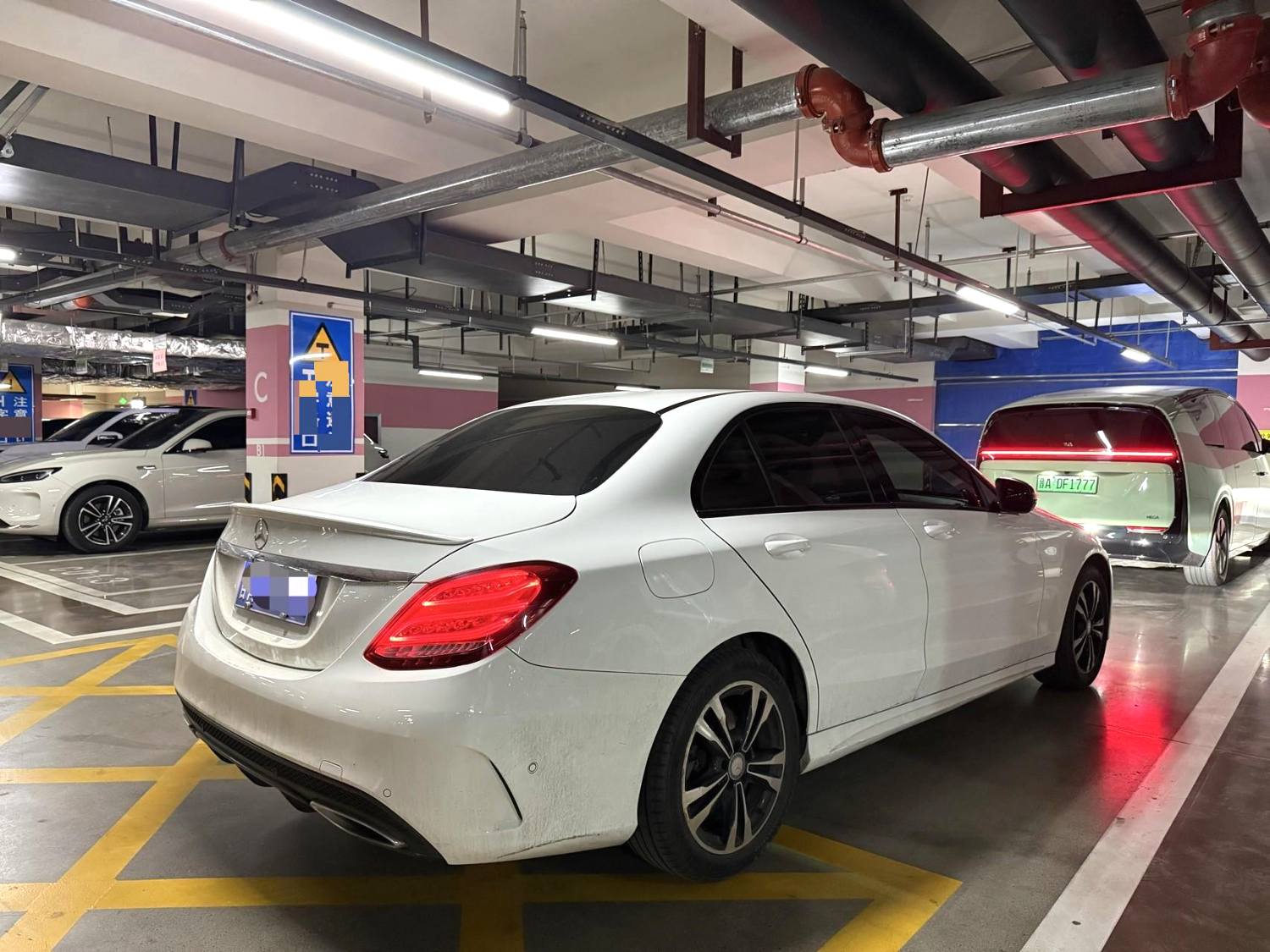 Mercedes-Benz C Class 2017 car image #4