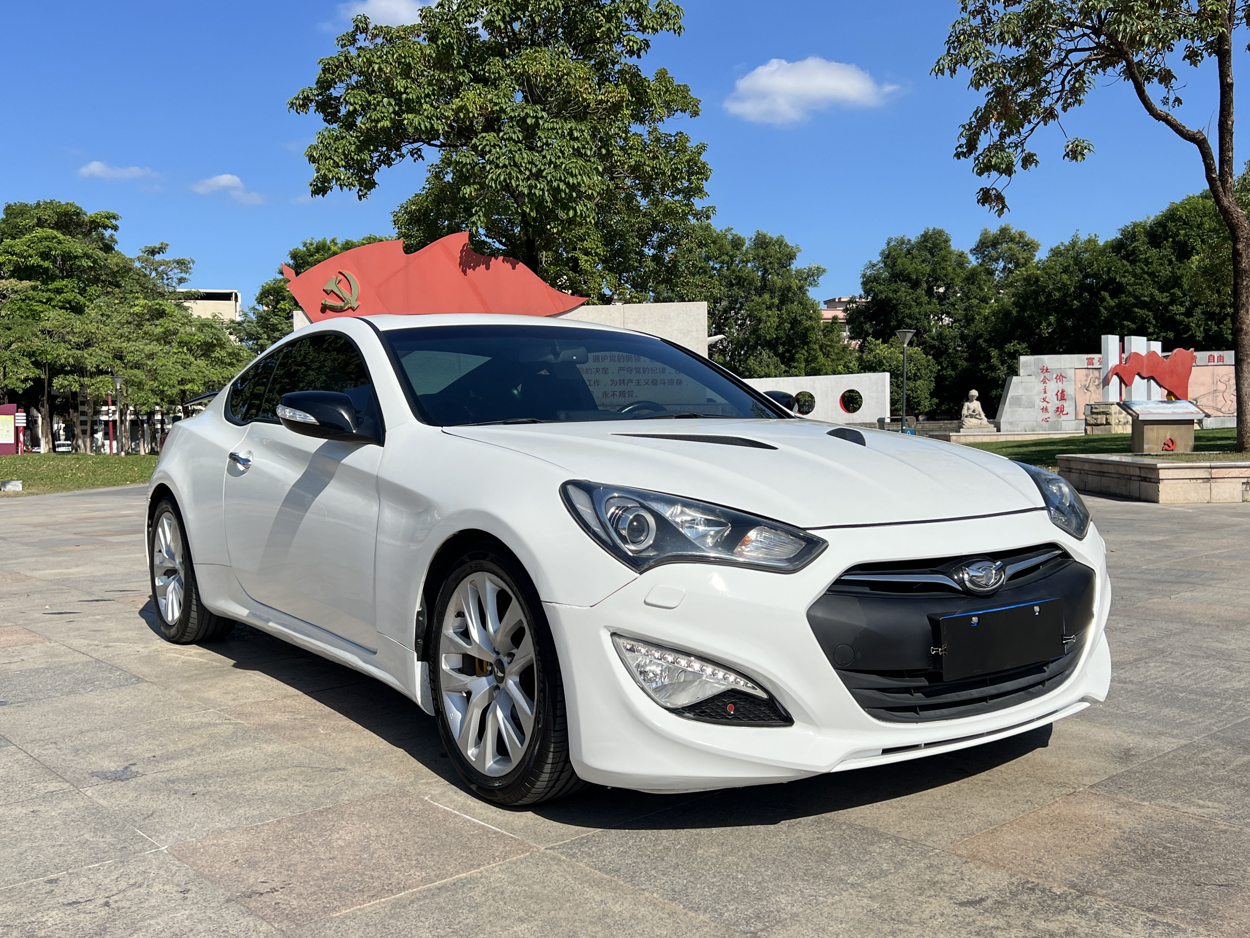 Hyundai Rohens-Coupe 2013 #4 Hyundai Rohens-Coupe 2013 immagine di auto #4