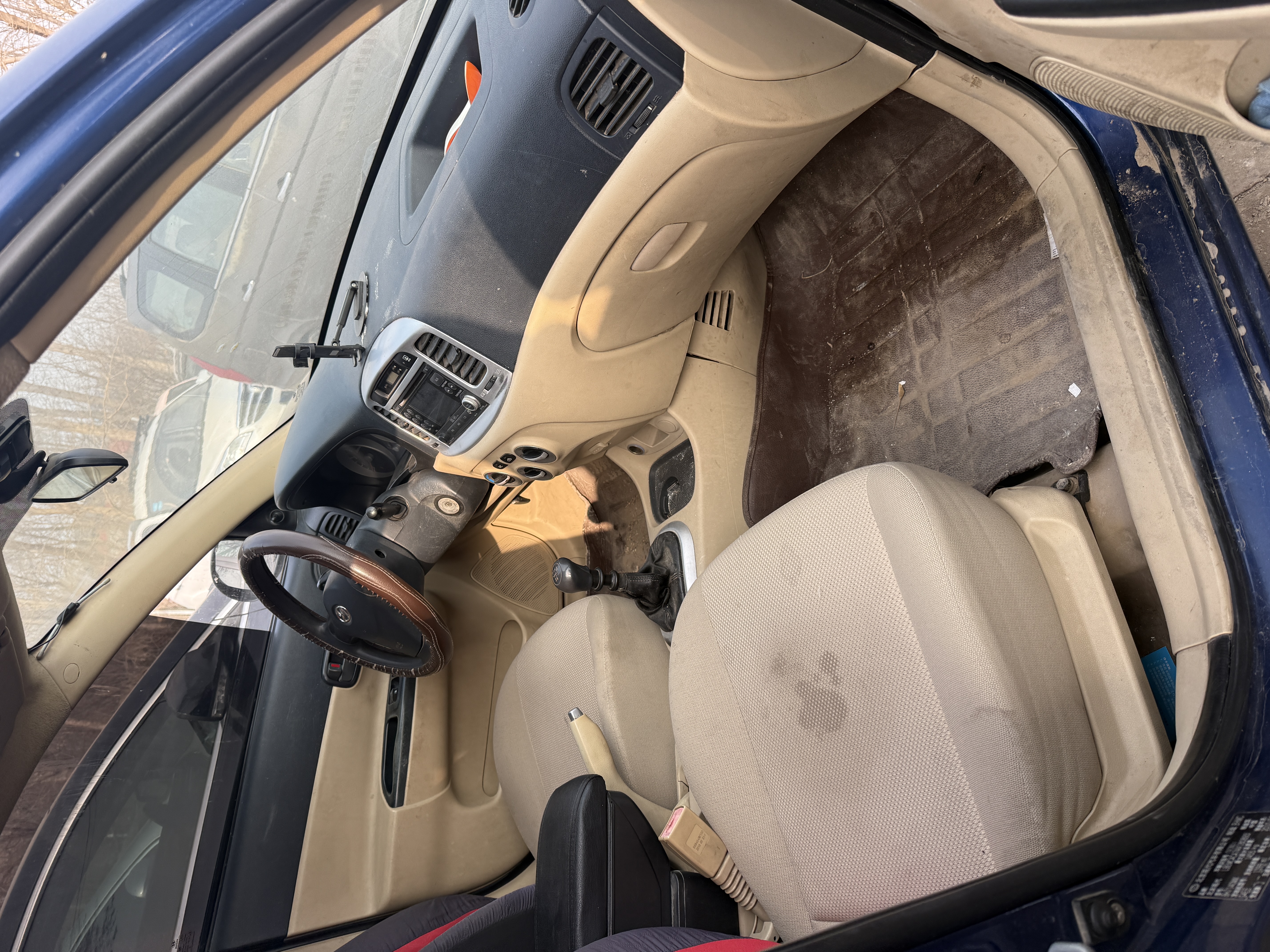 Hyundai Accent 2010 car image #4