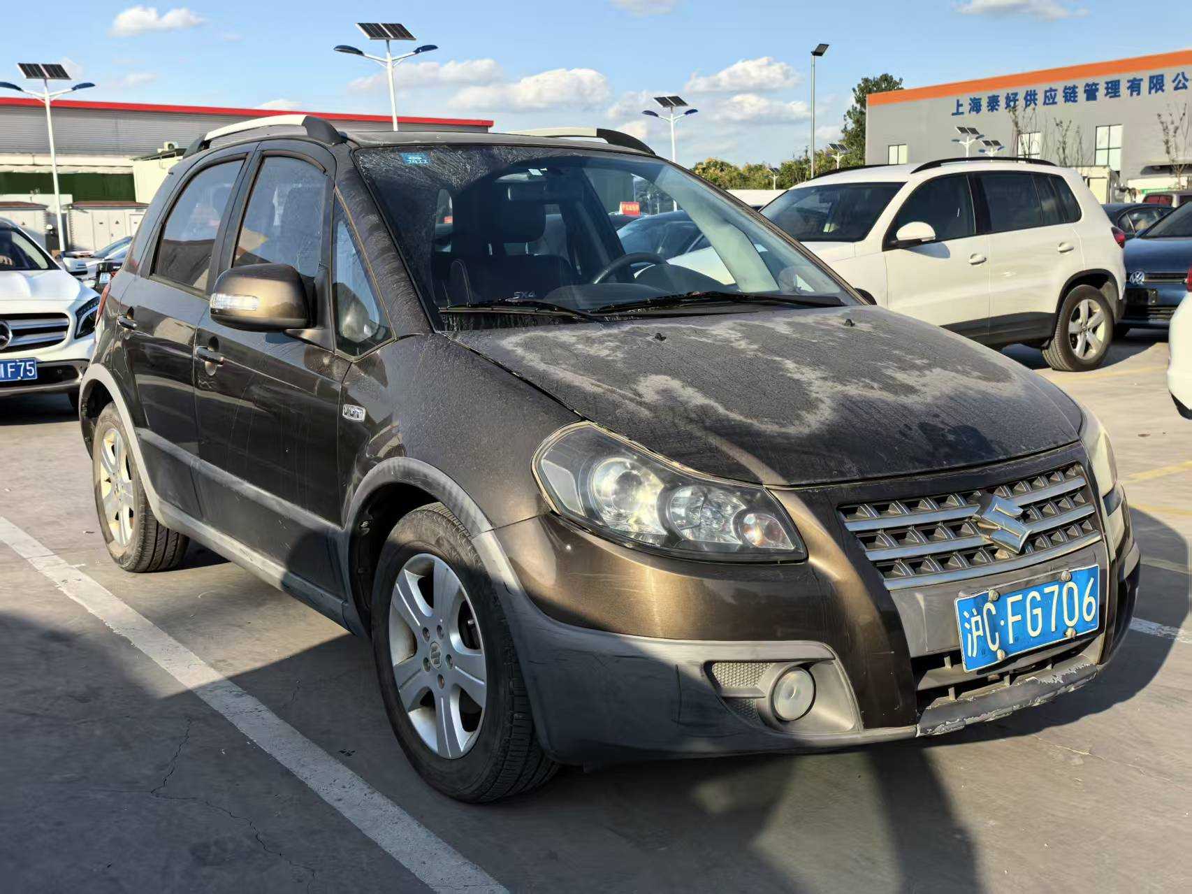 Suzuki SX4 Sedan 2012 image de voiture #4