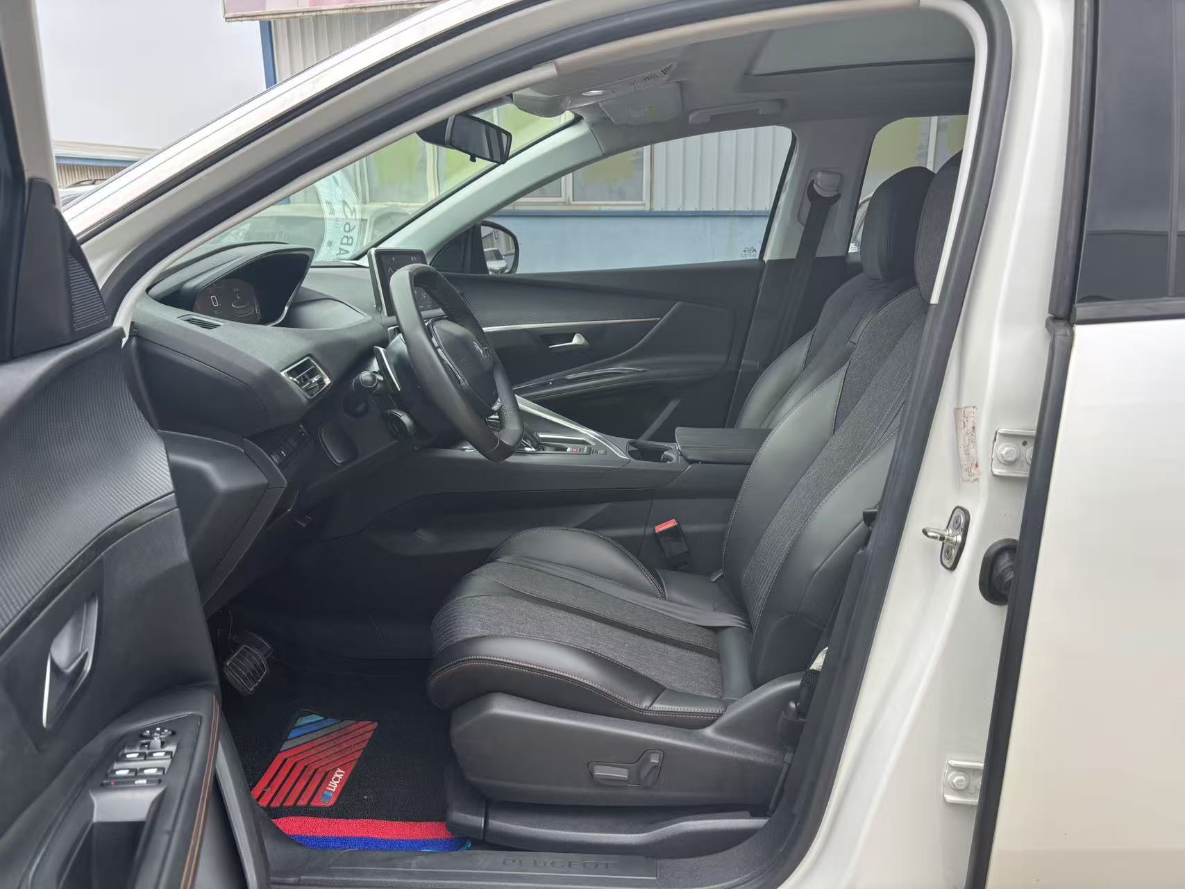 Peugeot 4008 2017 #4 Peugeot 4008 2017 car image #4