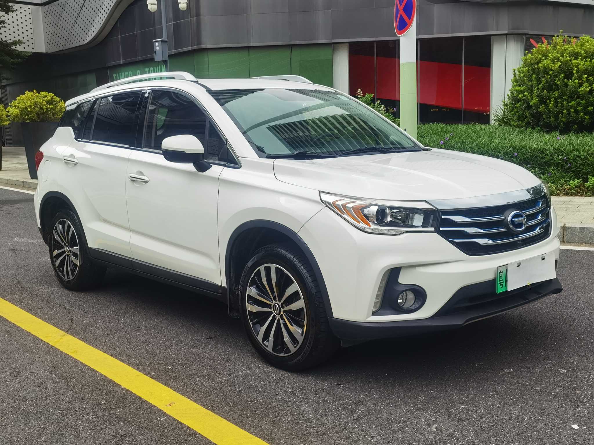 GAC Trumpchi GS4 New Energy 2018 car image #4