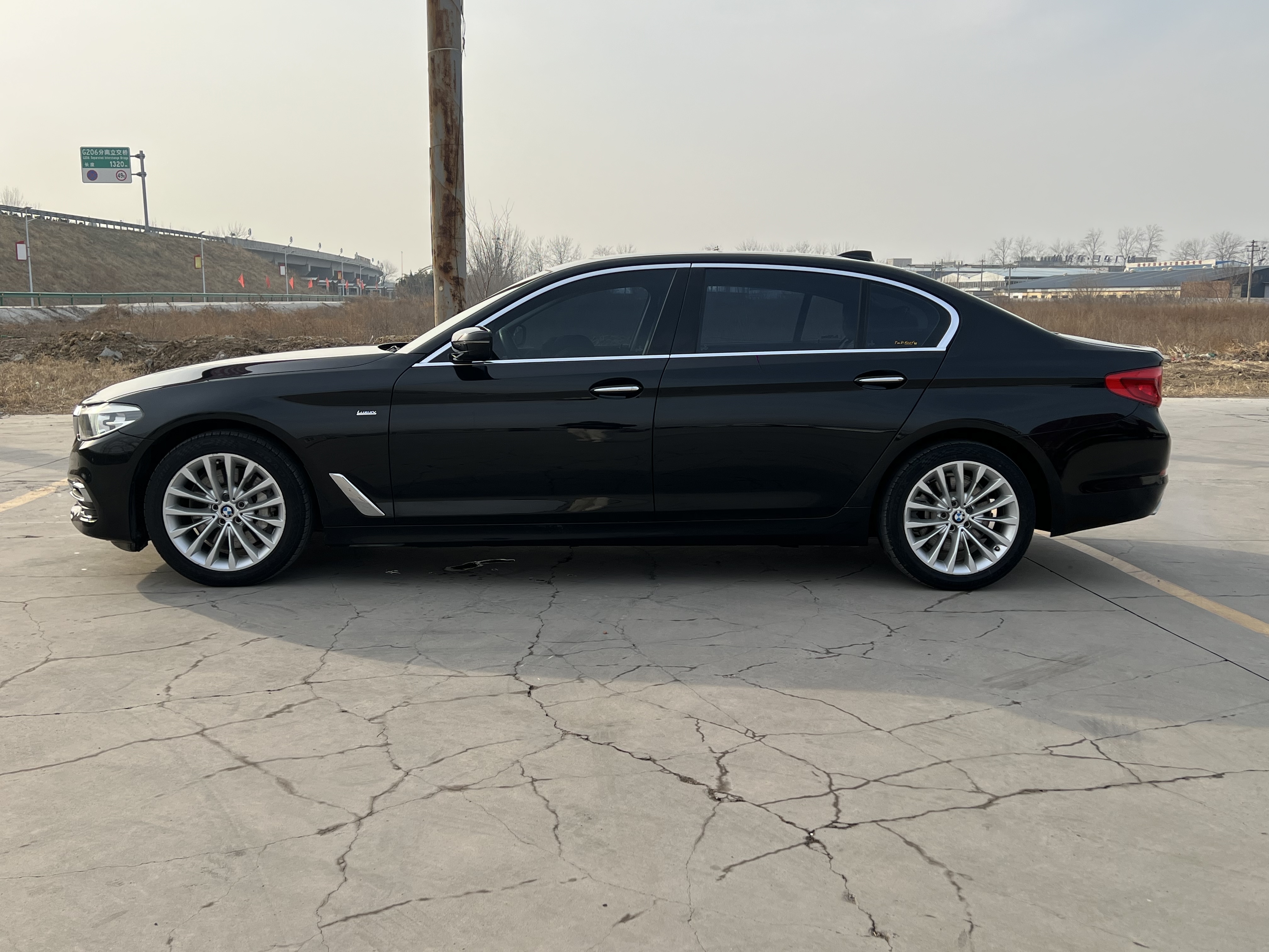 BMW 5 Series 2018 #4 BMW 5 Series 2018 car image #4