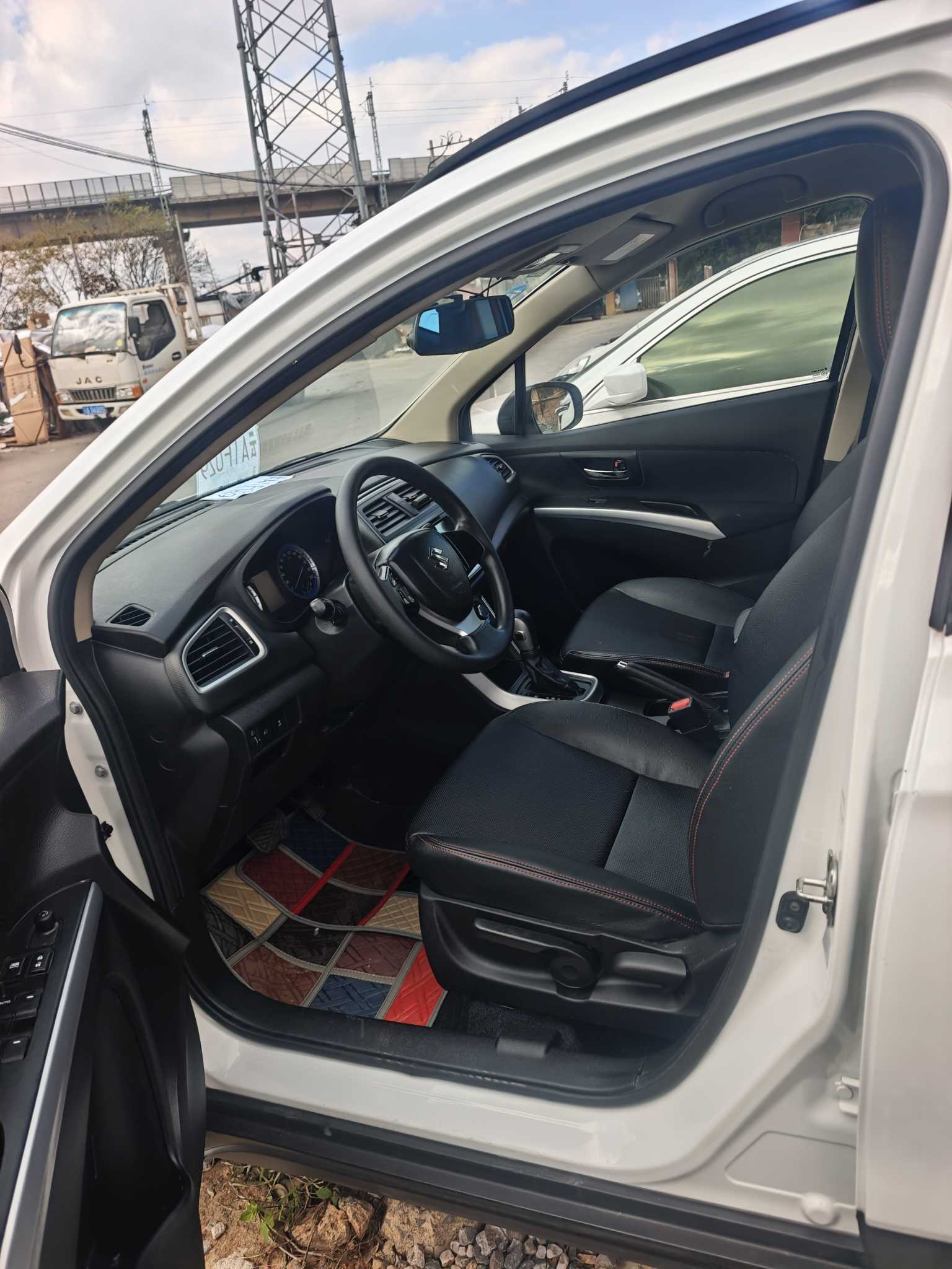 铃木 骁途 2017 汽车图片 #4