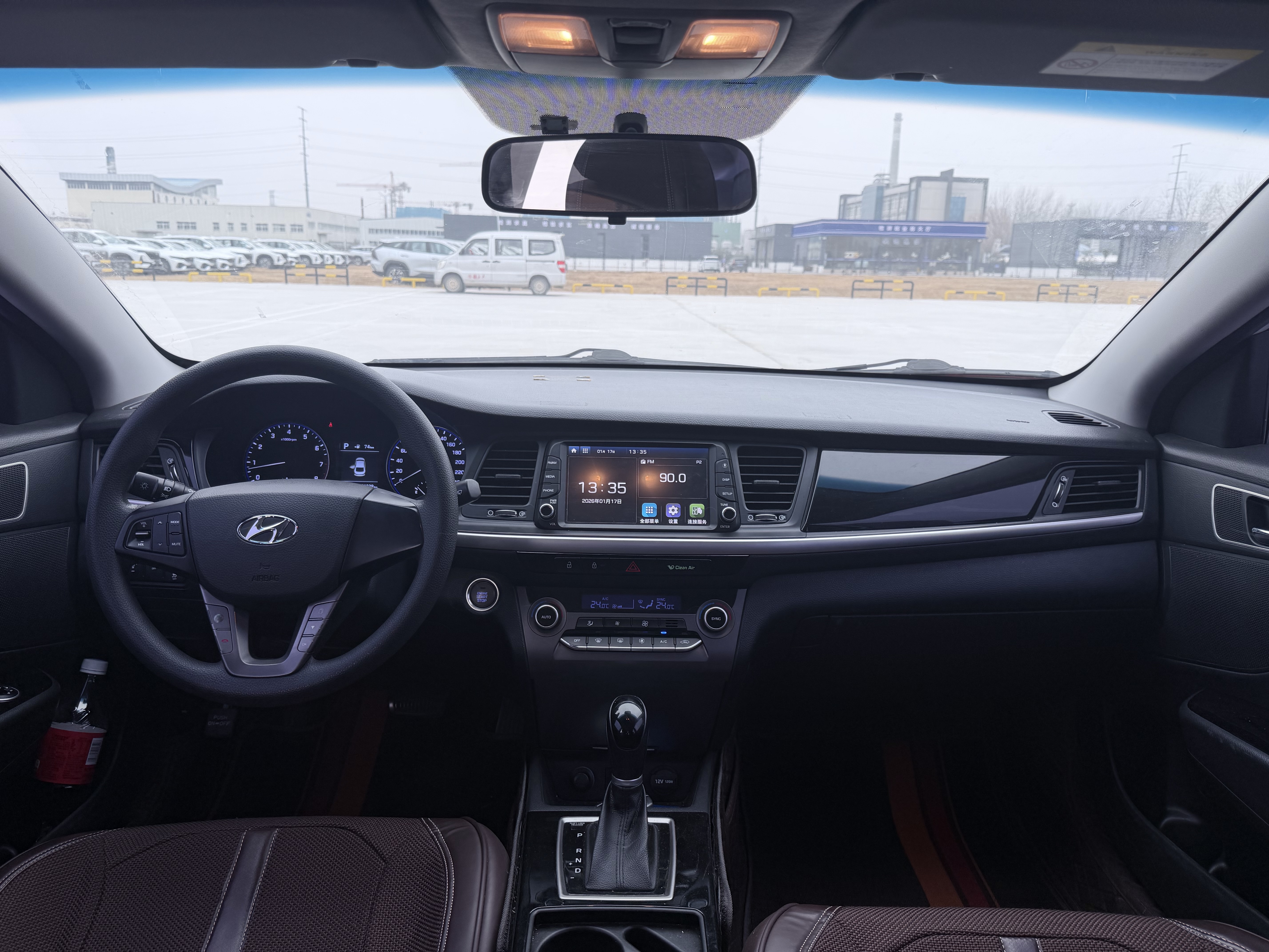 Hyundai Mistra 2017 car image #4