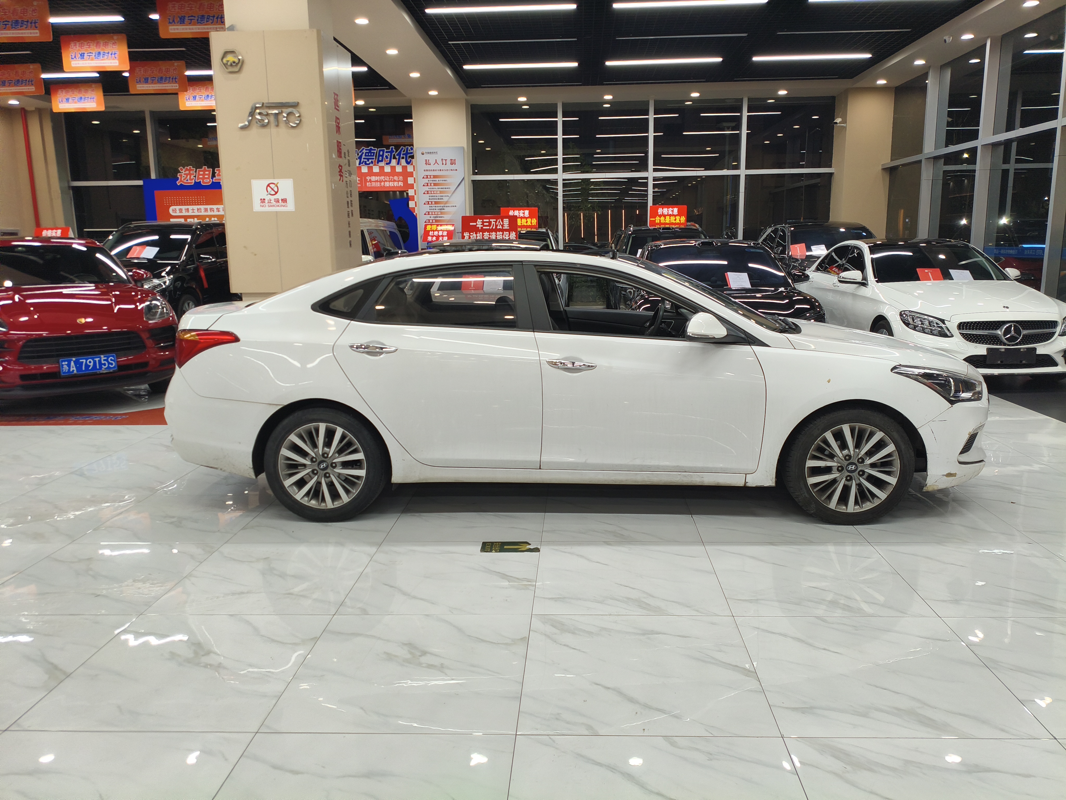 Hyundai Mistra 2018 car image #4