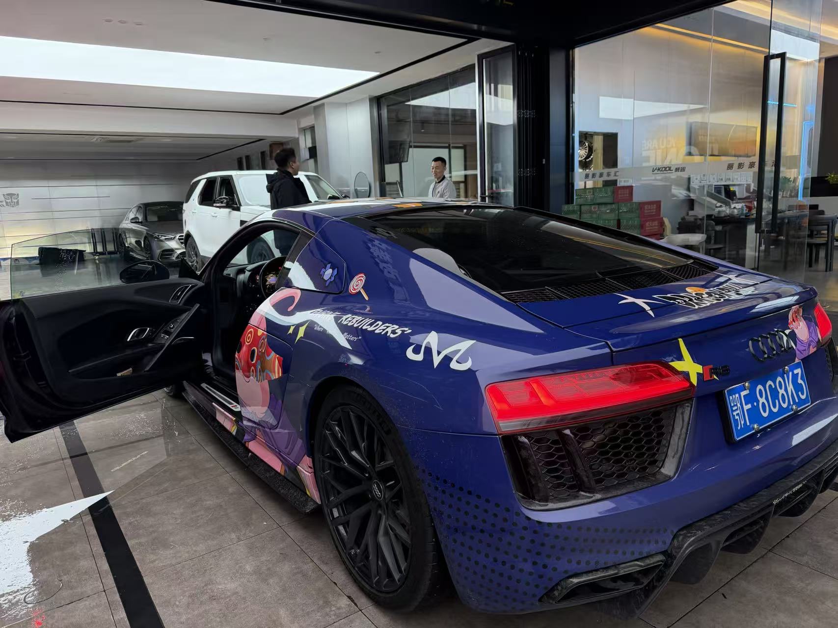 Audi R8 2018 car image #4