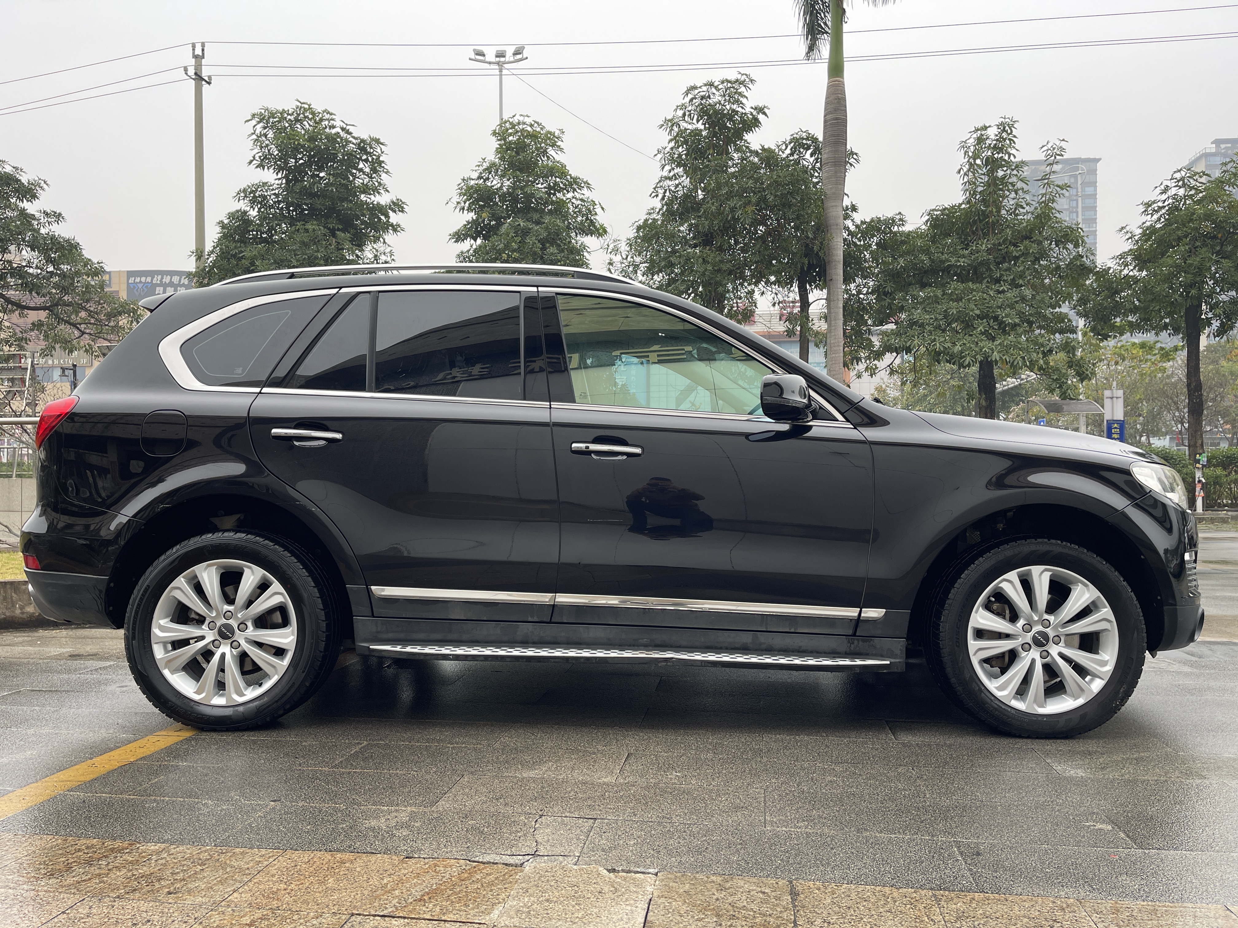 Haval H8 2017 #4 Haval H8 2017 car image #4