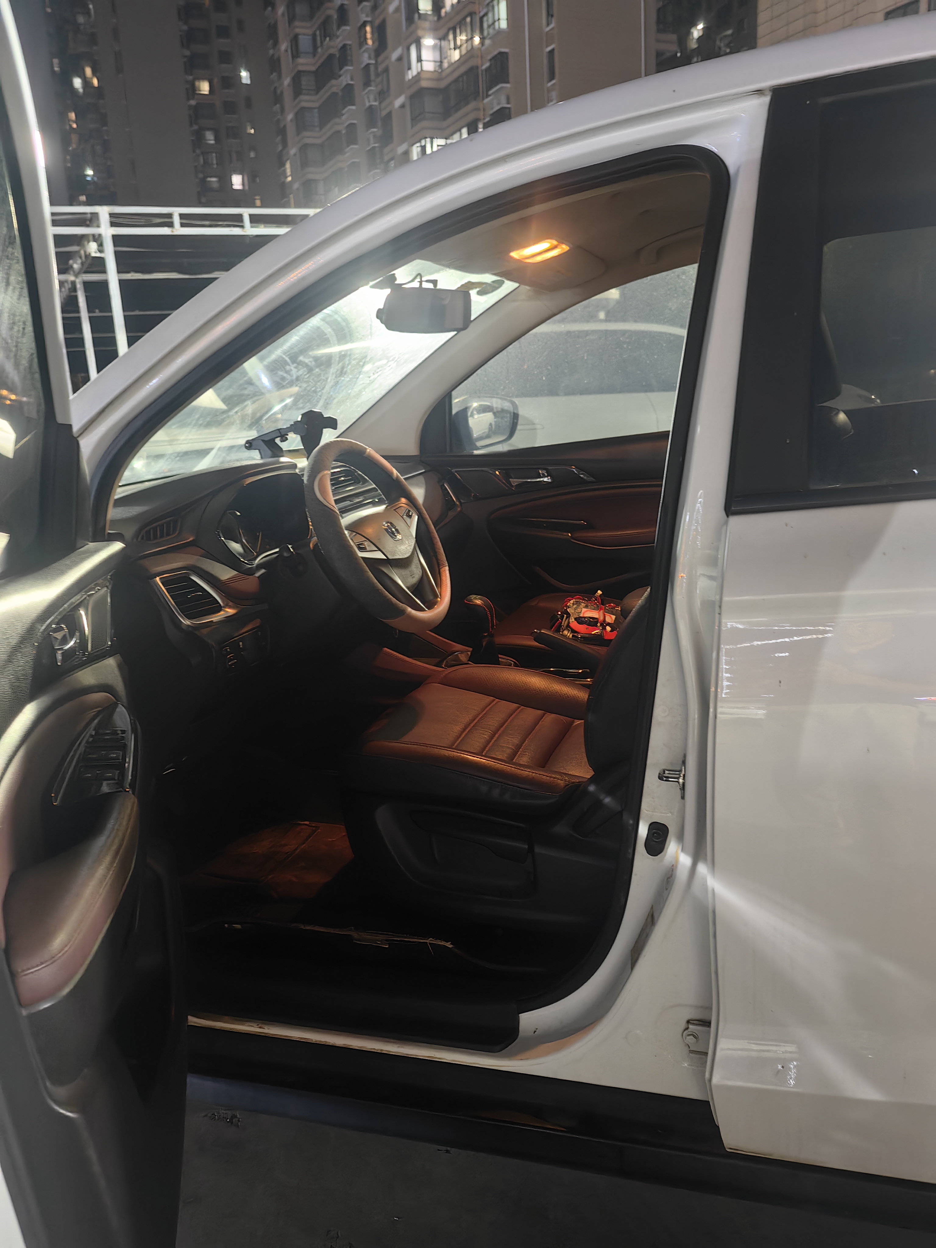 Changan Linmax 2017 car image #4