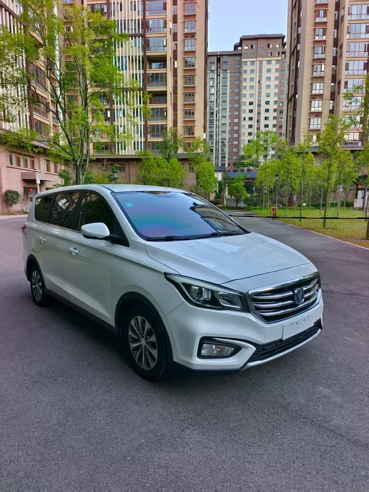 Changan Linmax 2018 car image #4