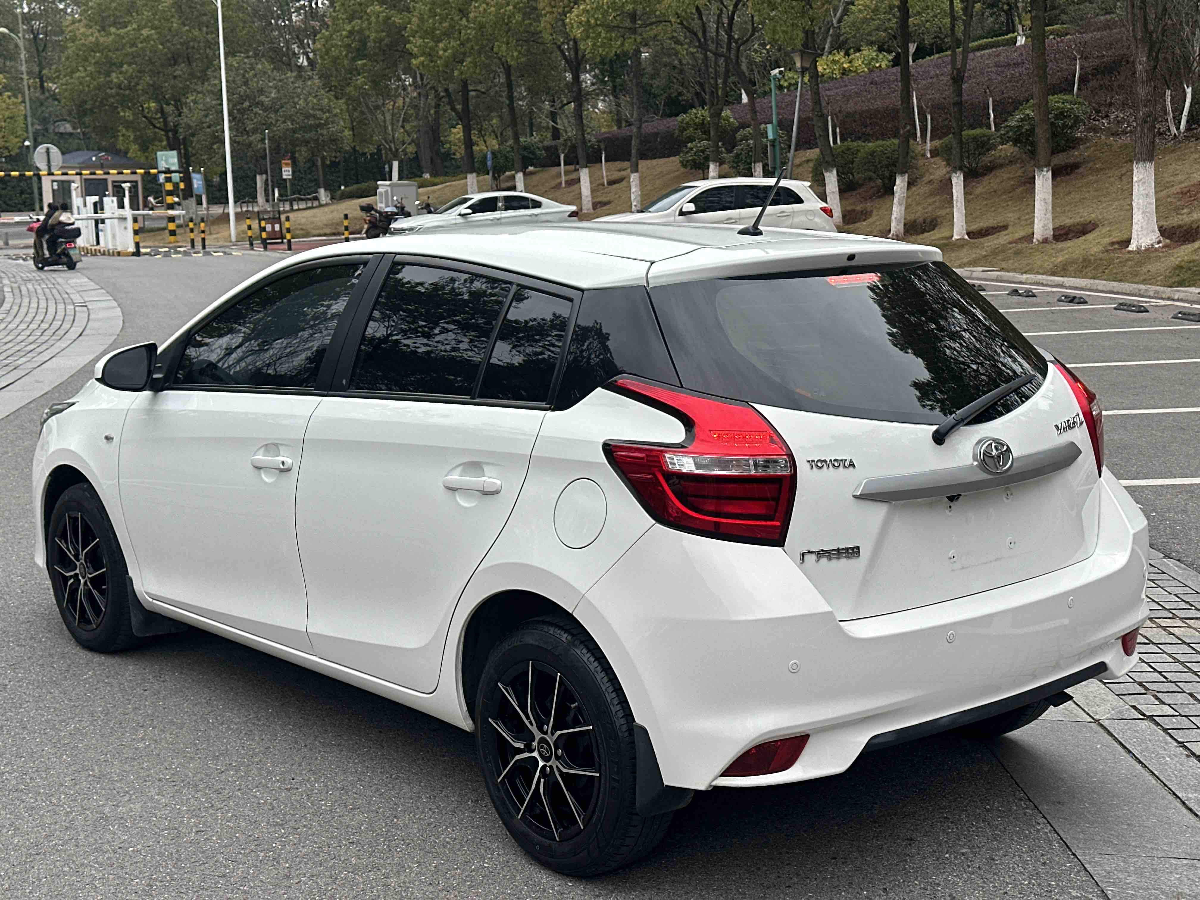 YARiS L 致炫 2018 汽车图片 #4