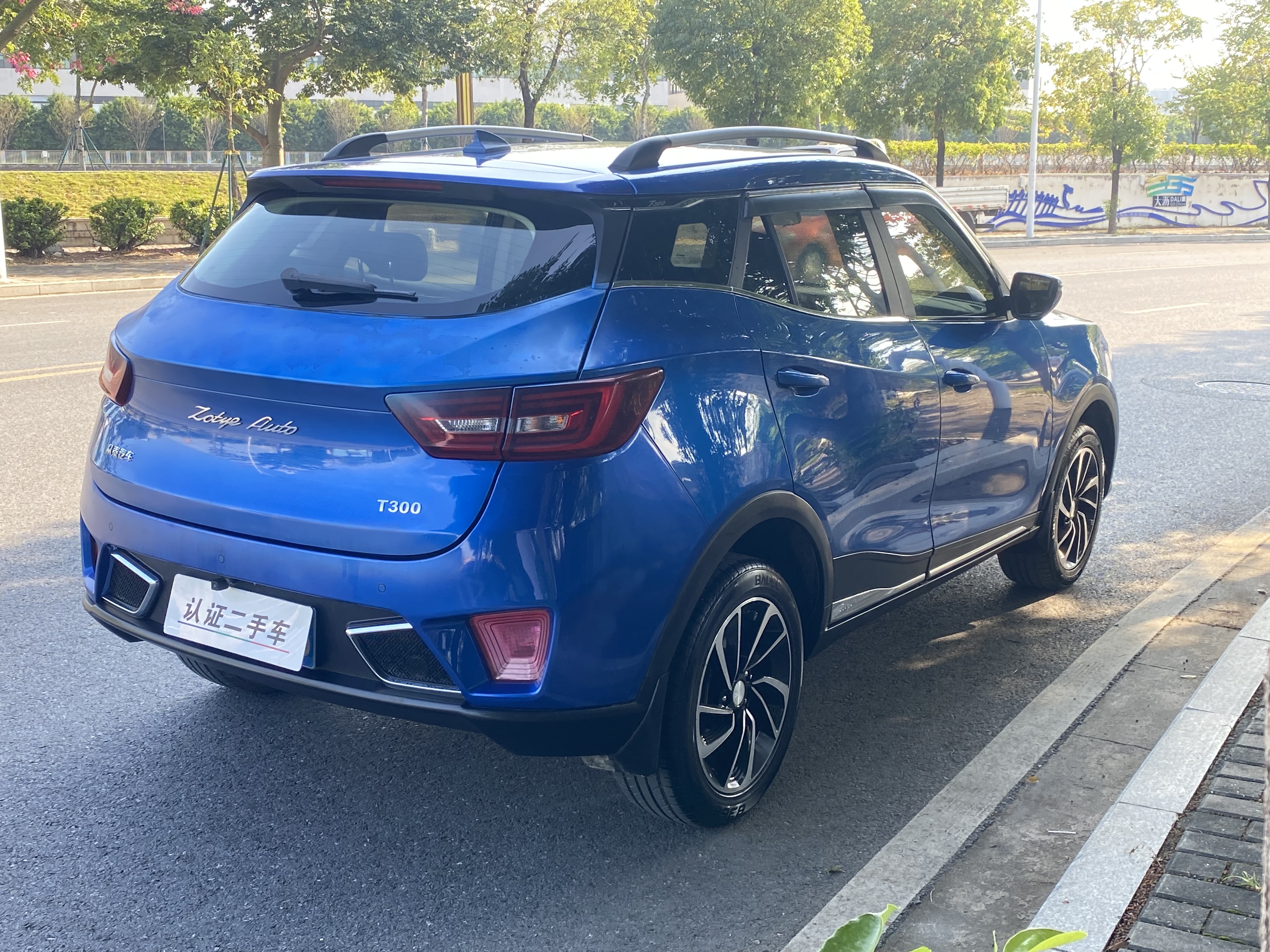 众泰 众泰T300 2018 汽车图片 #4