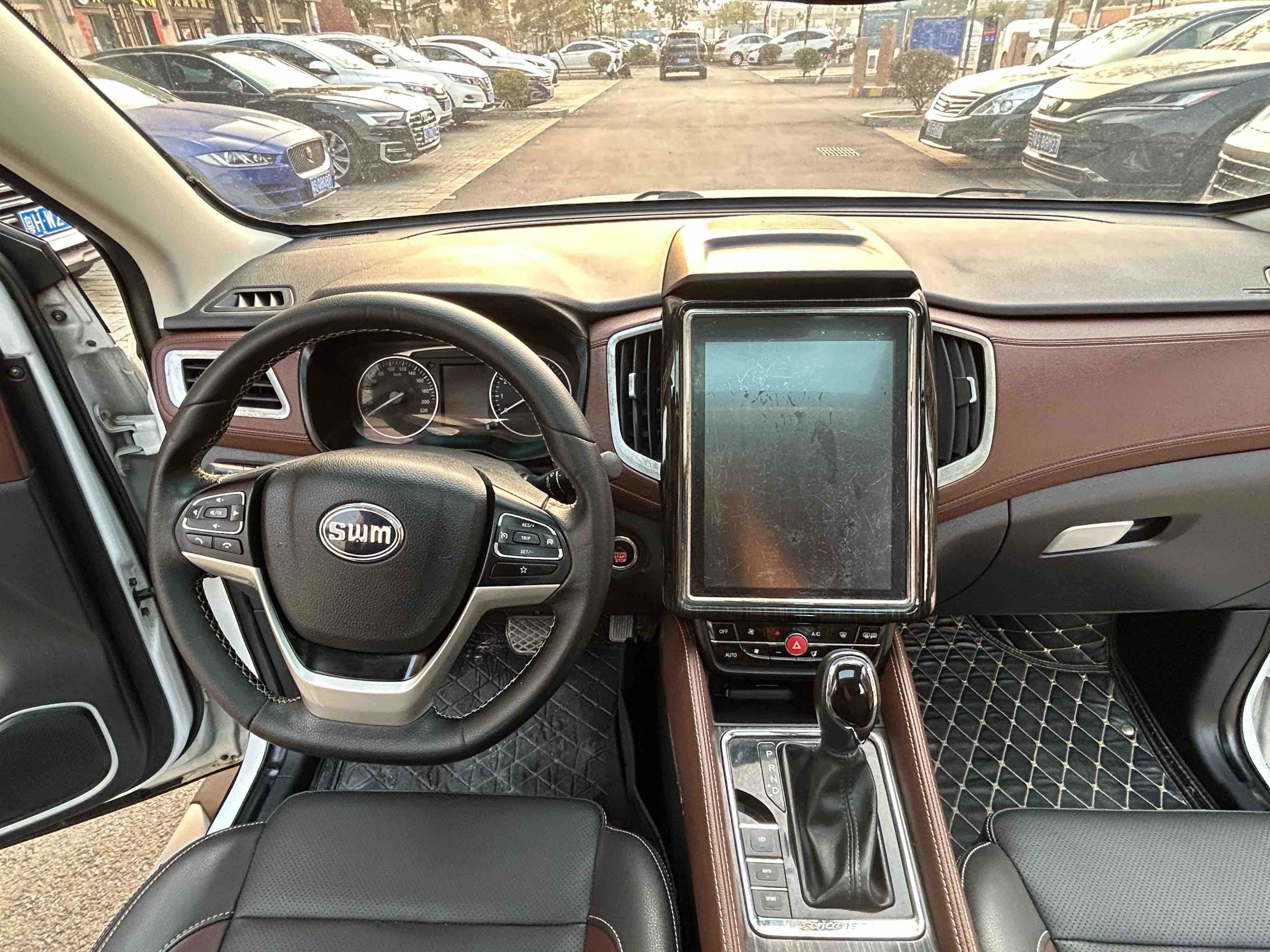 SWM斯威汽车 SWM斯威X7 2018 汽车图片 #4