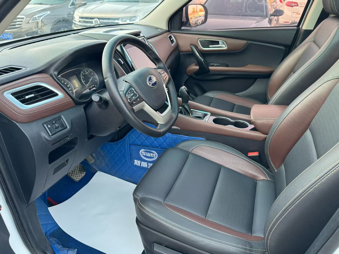 SWM斯威汽车 SWM斯威X7 2018 #4 SWM斯威汽车 SWM斯威X7 2018 汽车图片 #4