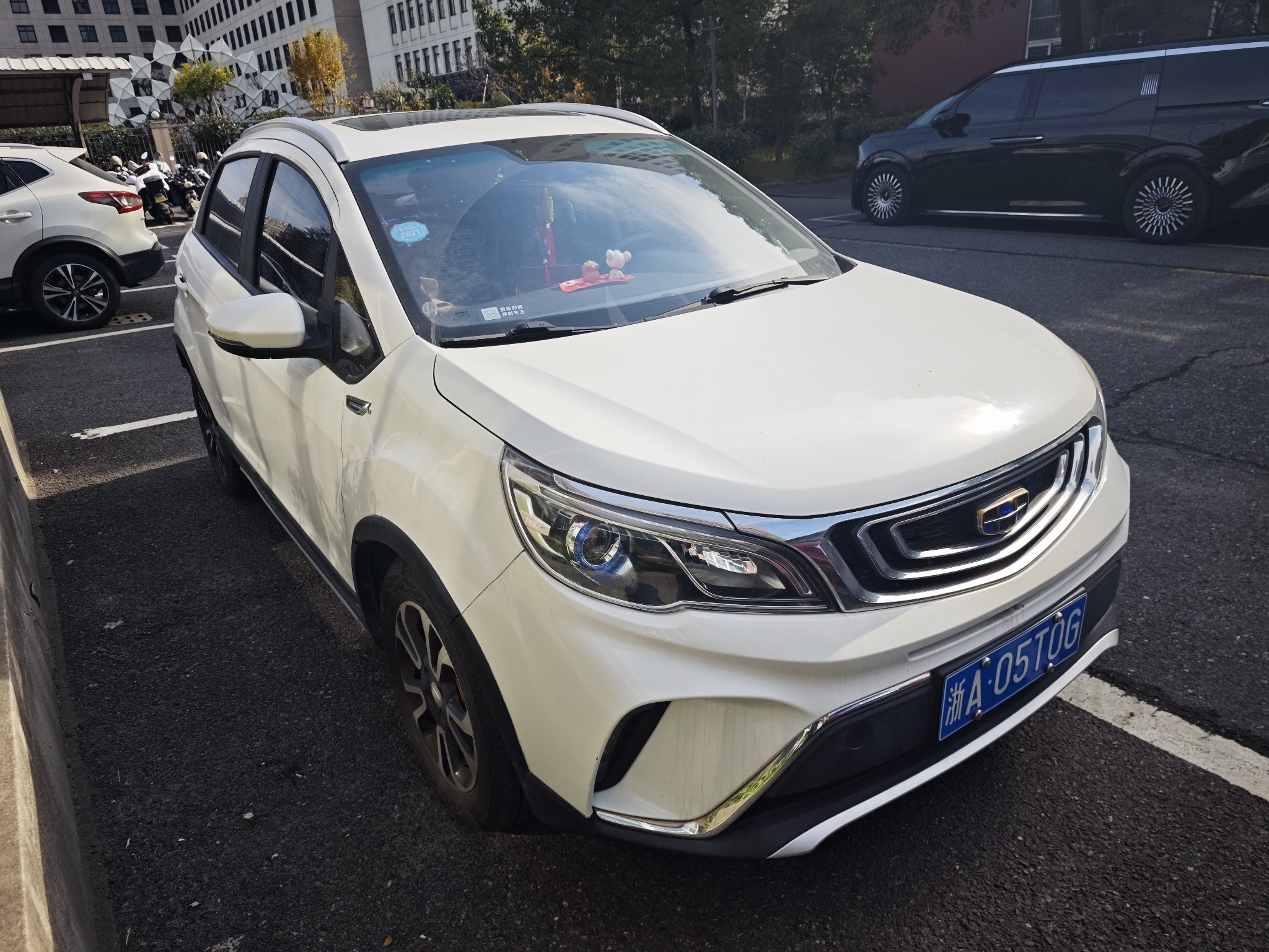 Vision X3 2018 immagine di auto #4