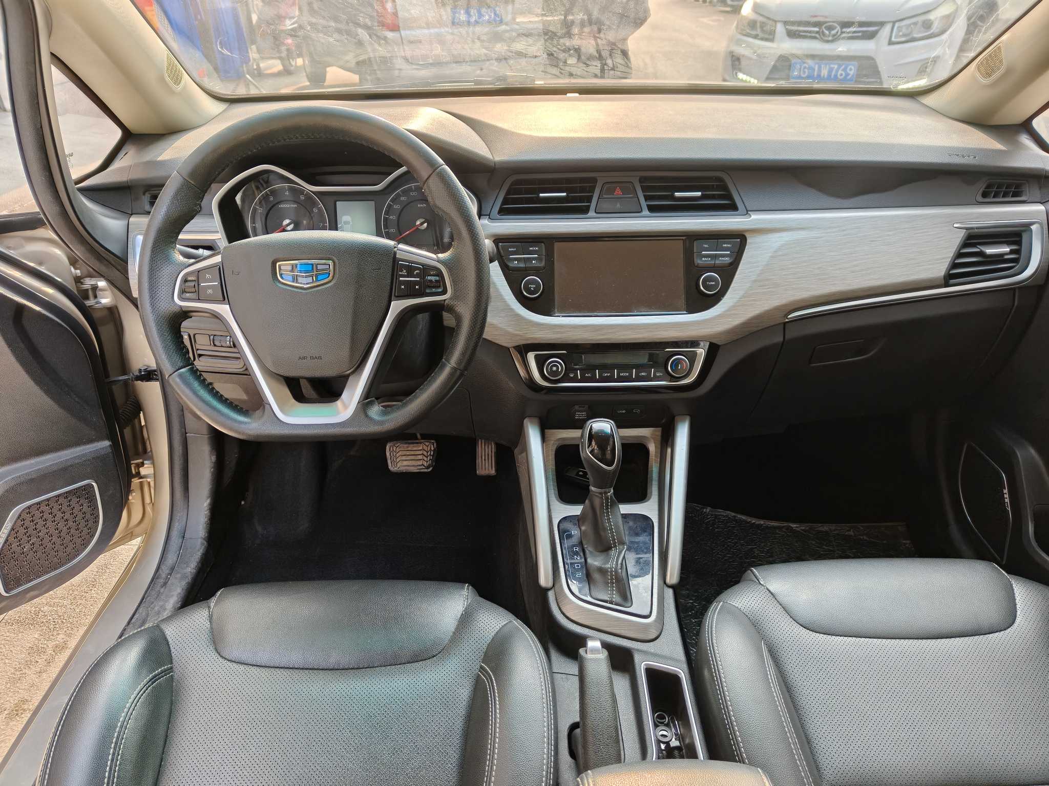Vision X3 2017 #4 Vision X3 2017 car image #4