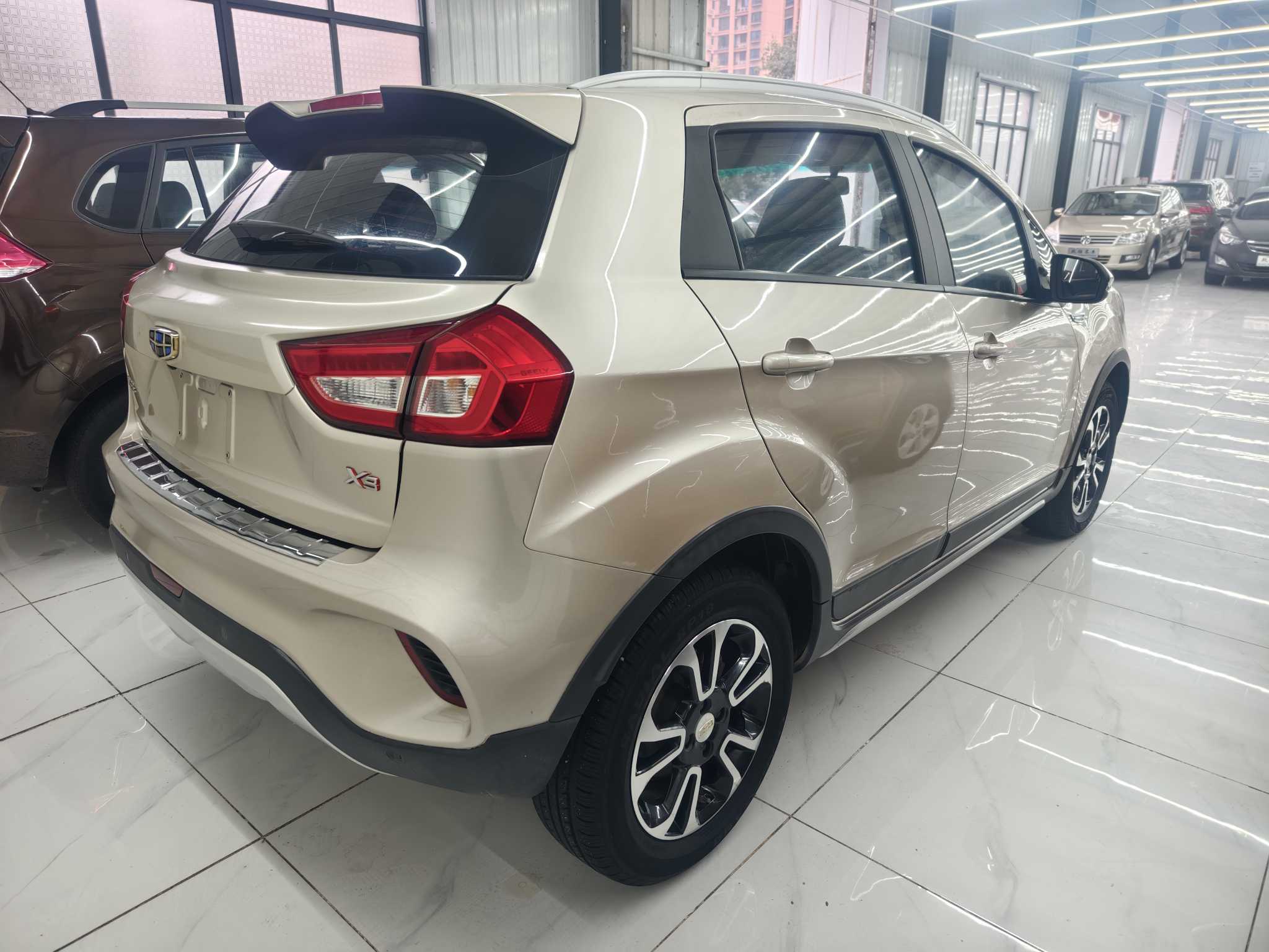 Vision X3 2018 car image #4