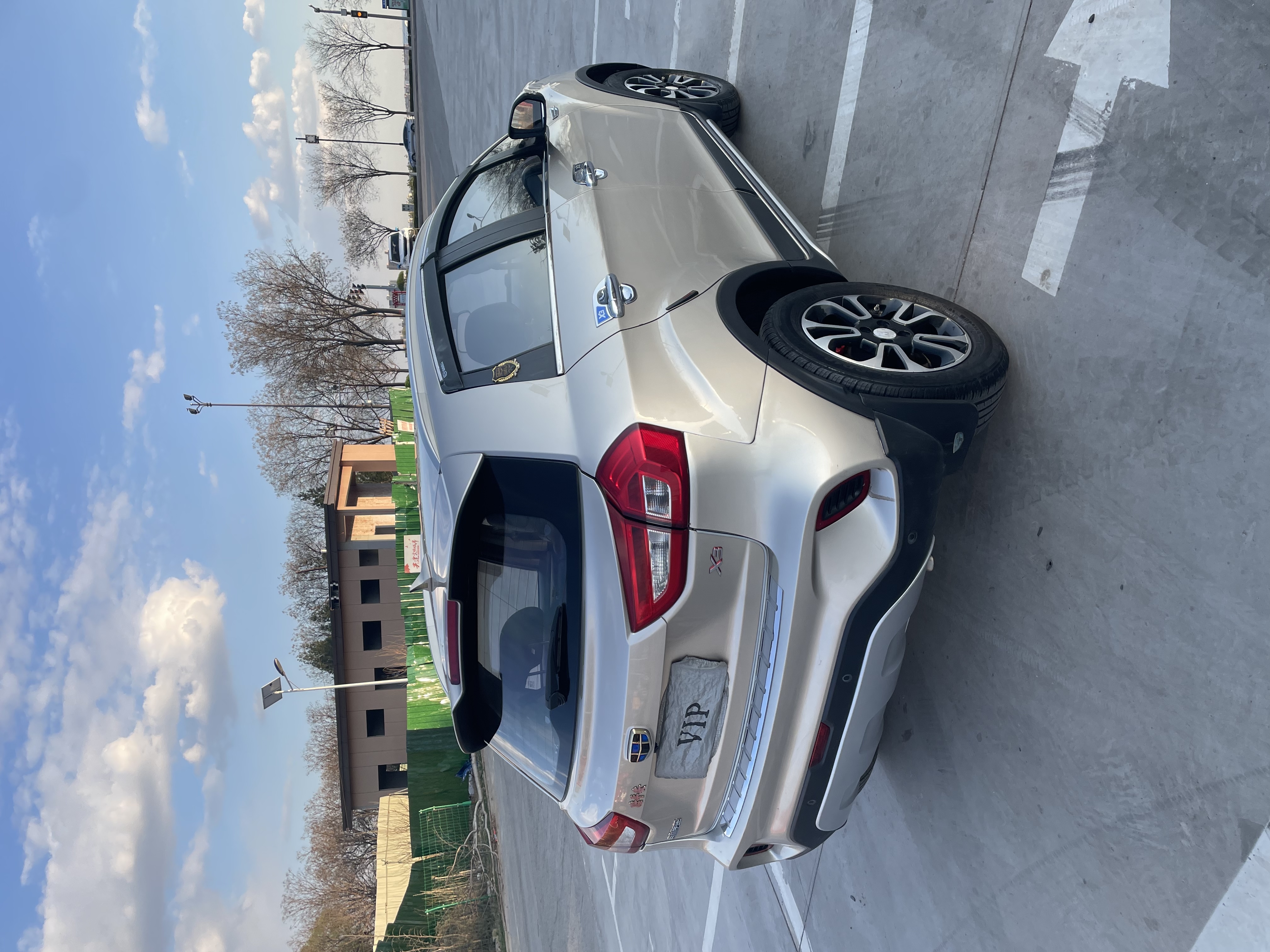 Vision X3 2018 car image #4