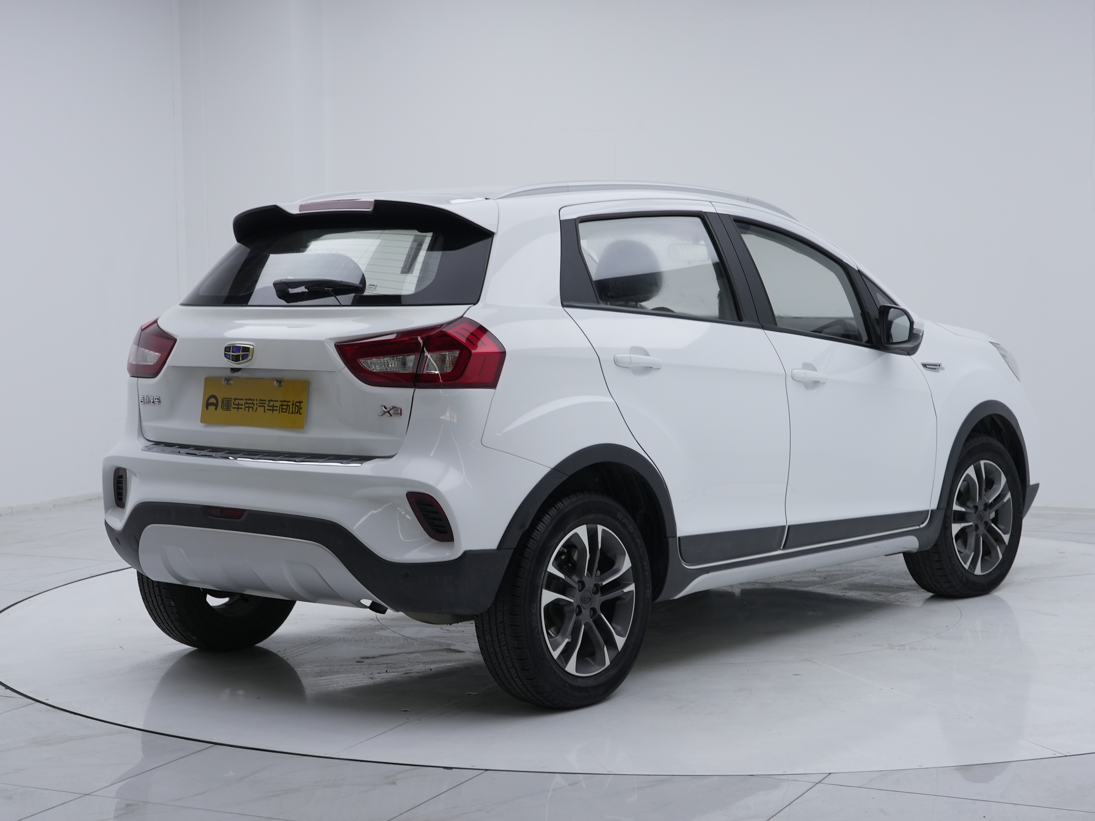 GEELY Vision X3 2019 car image #4