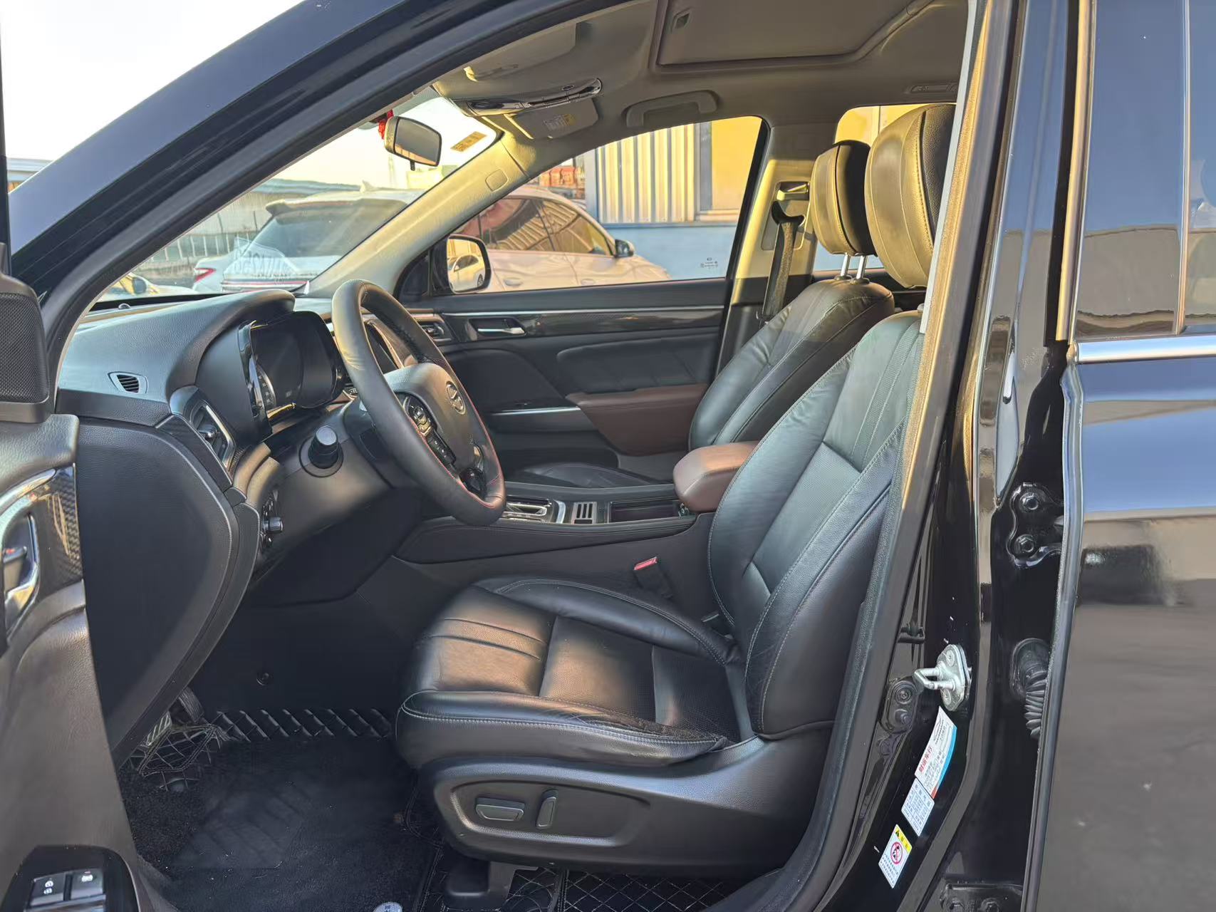 GAC Trumpchi GS7 2019 car image #4