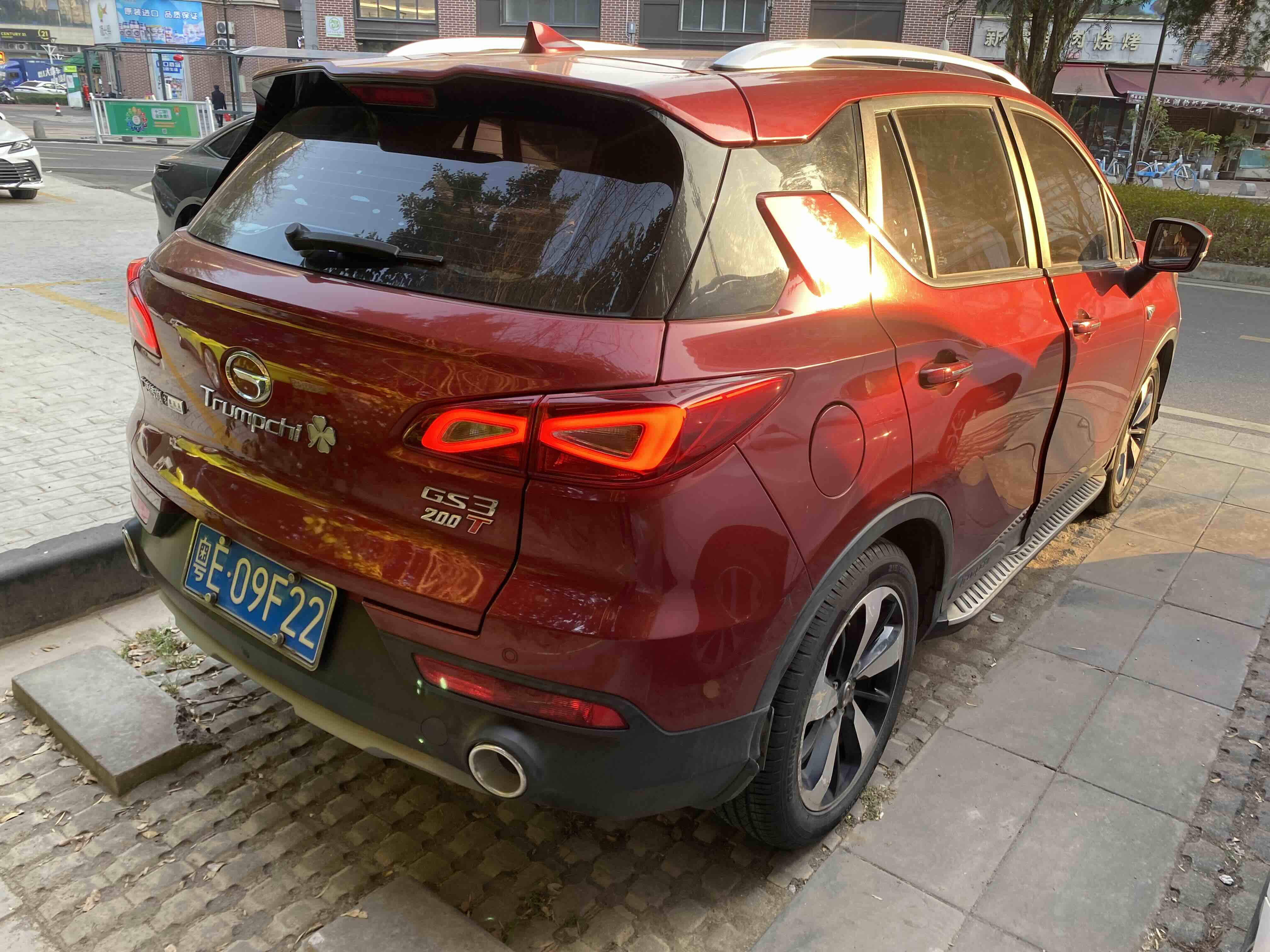 GAC Trumpchi GS3 2018 car image #4