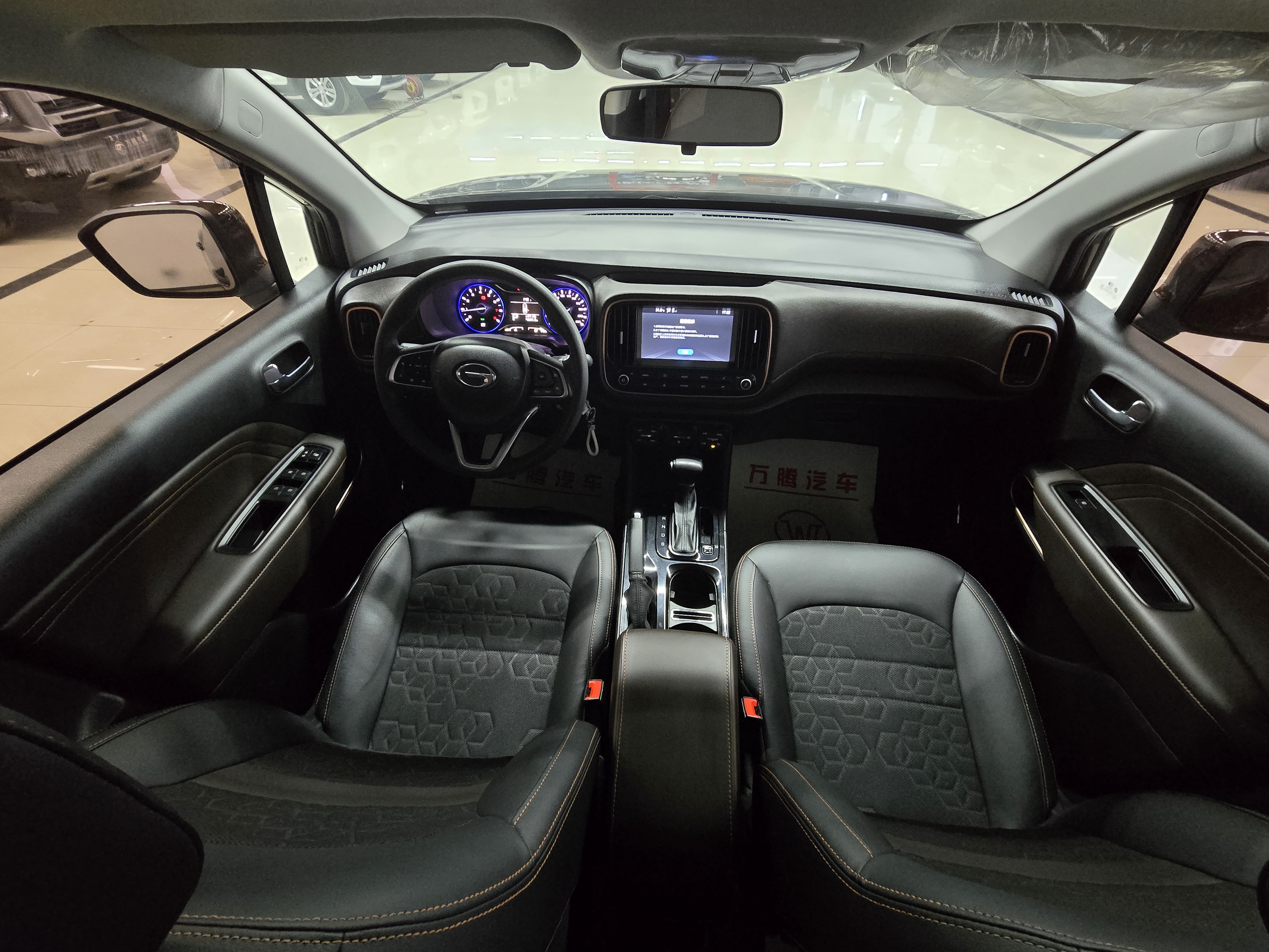 GAC Trumpchi GS3 2019 #4 GAC Trumpchi GS3 2019 image de voiture #4