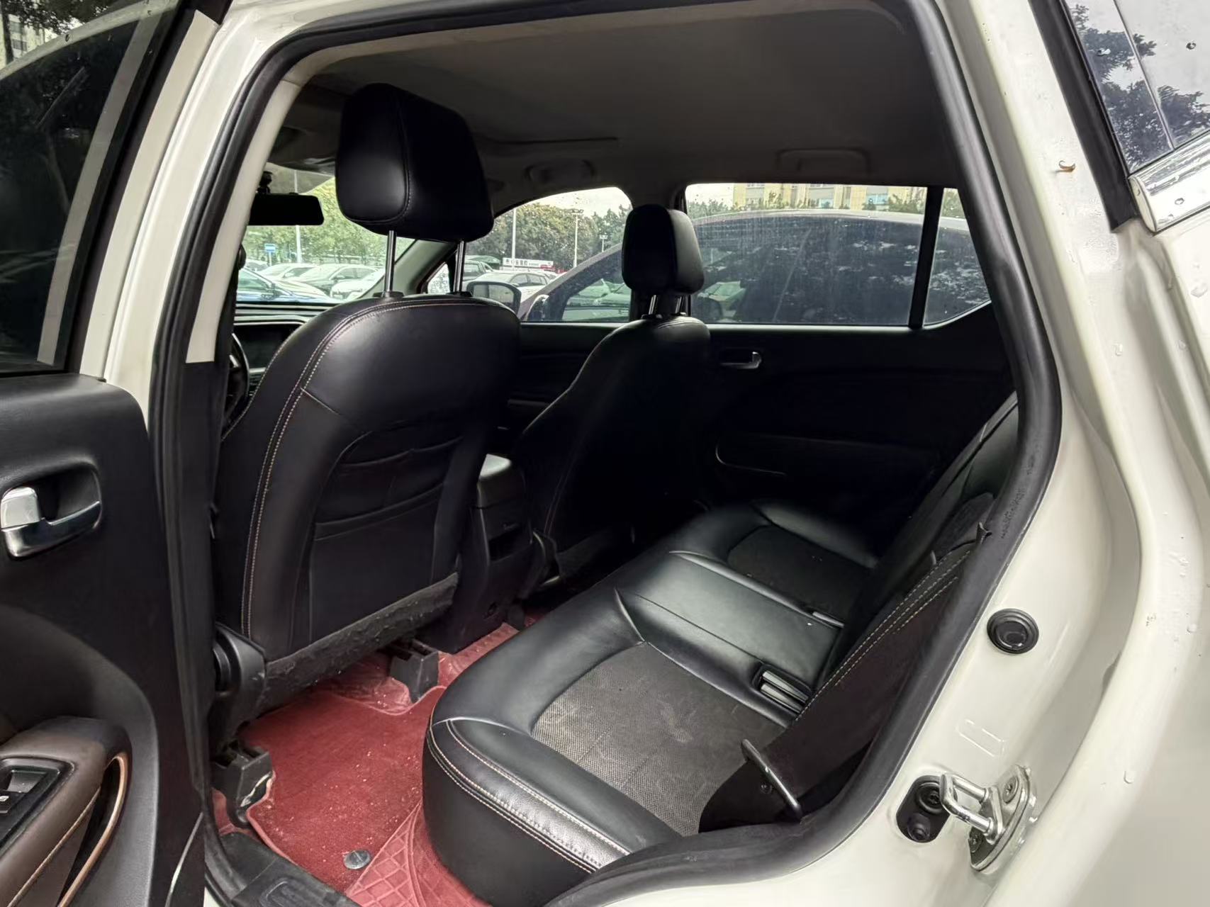 GAC Trumpchi GS3 2018 car image #4