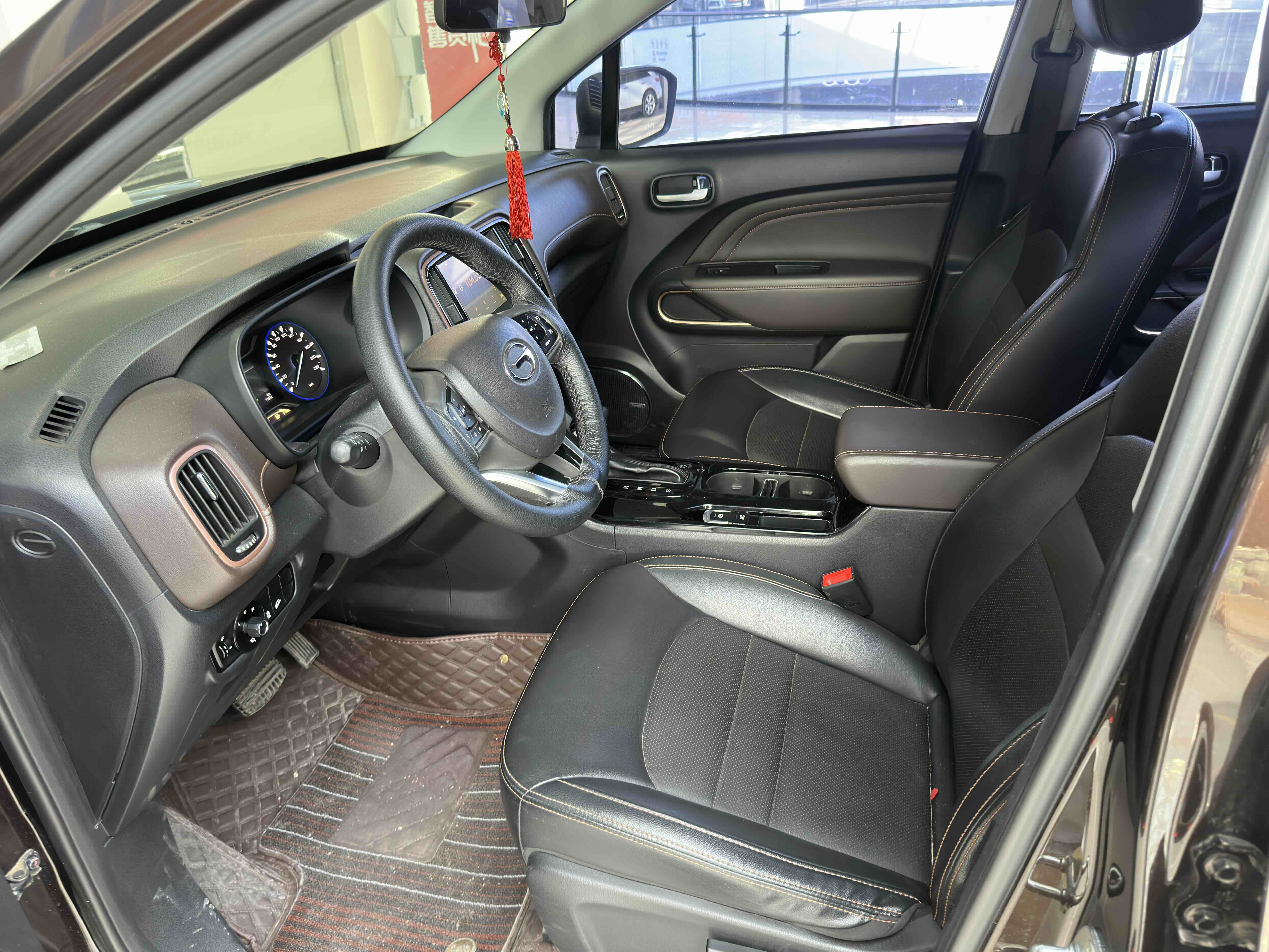 GAC Trumpchi GS3 2017 #4 GAC Trumpchi GS3 2017 car image #4