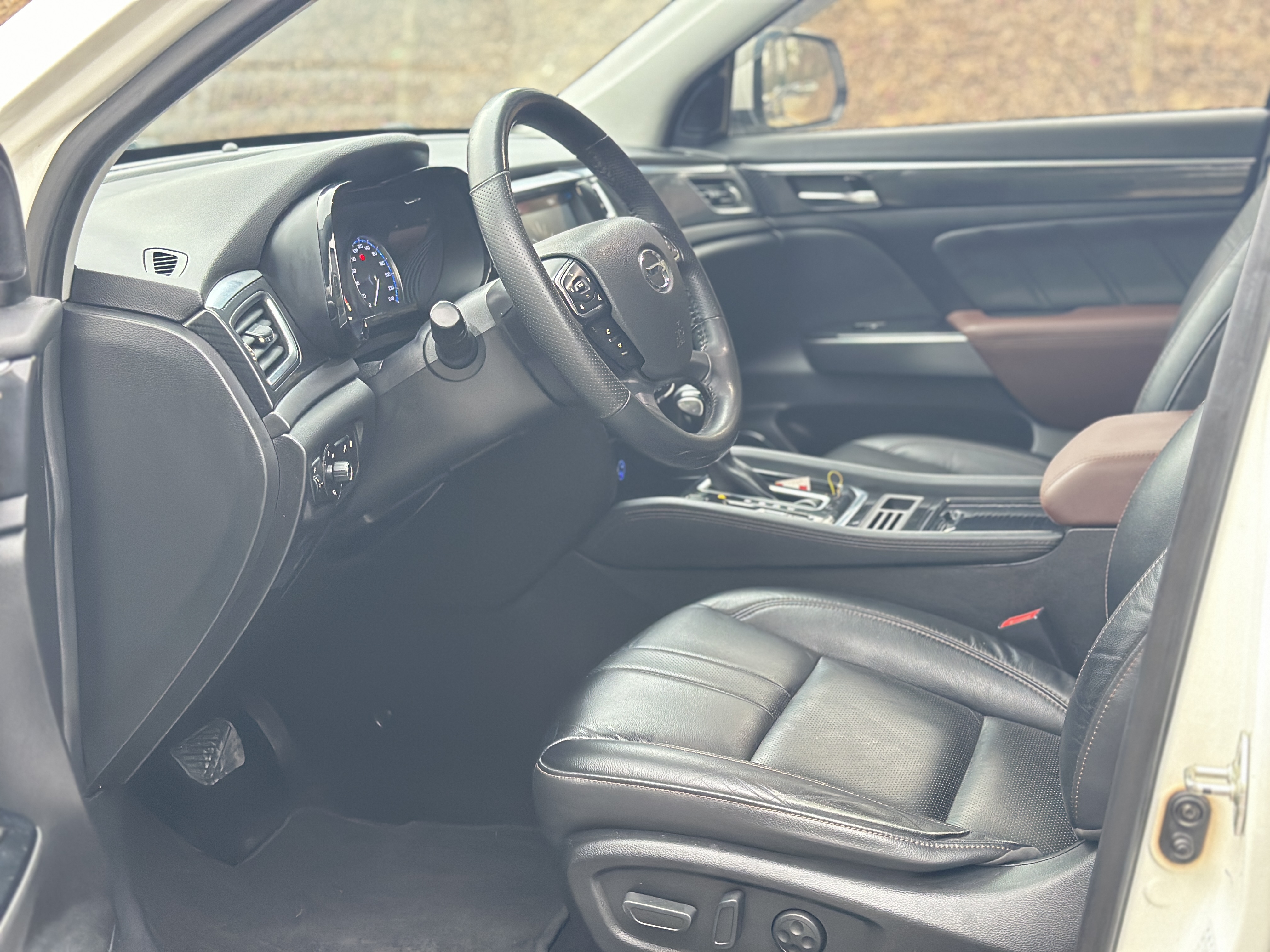 GAC Trumpchi GS7 2017 #4 GAC Trumpchi GS7 2017 car image #4