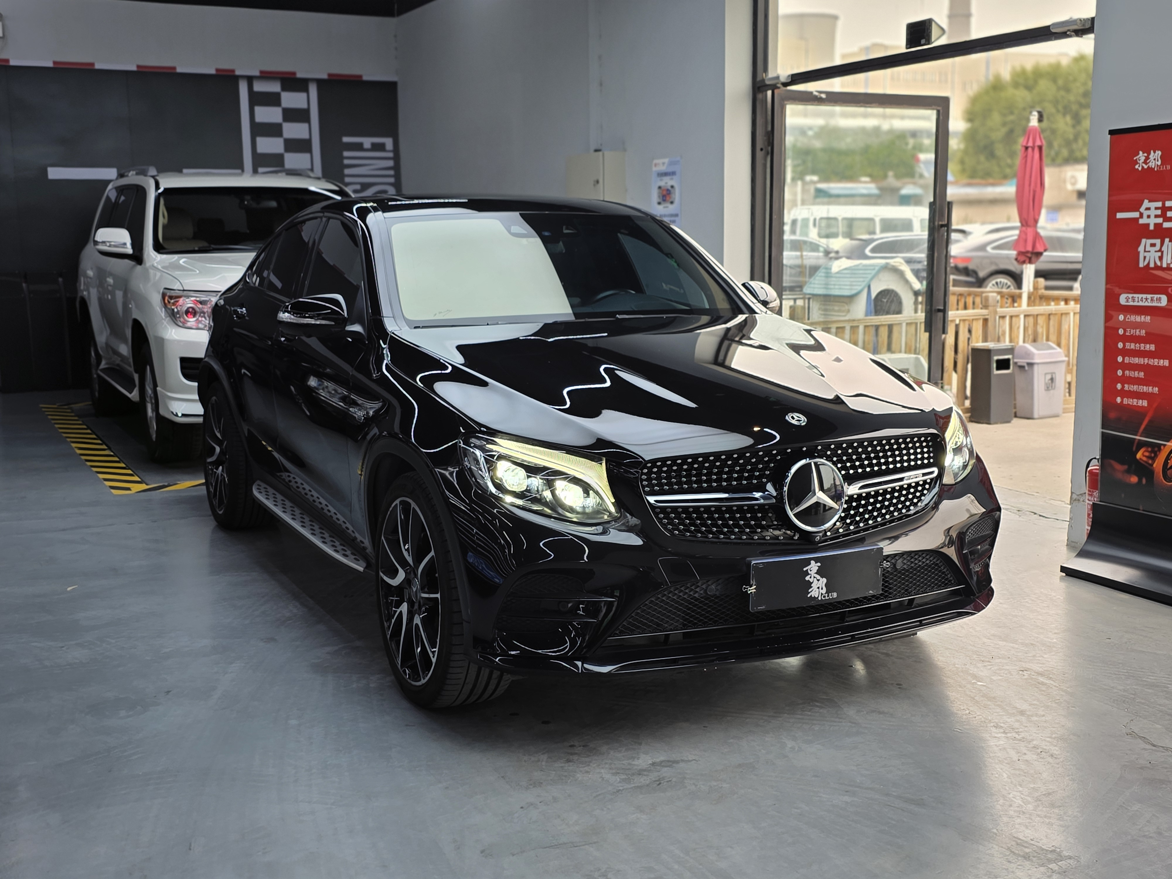 Mercedes-Benz GLC Coupe AMG 2019 #4 Mercedes-Benz GLC Coupe AMG 2019 car image #4