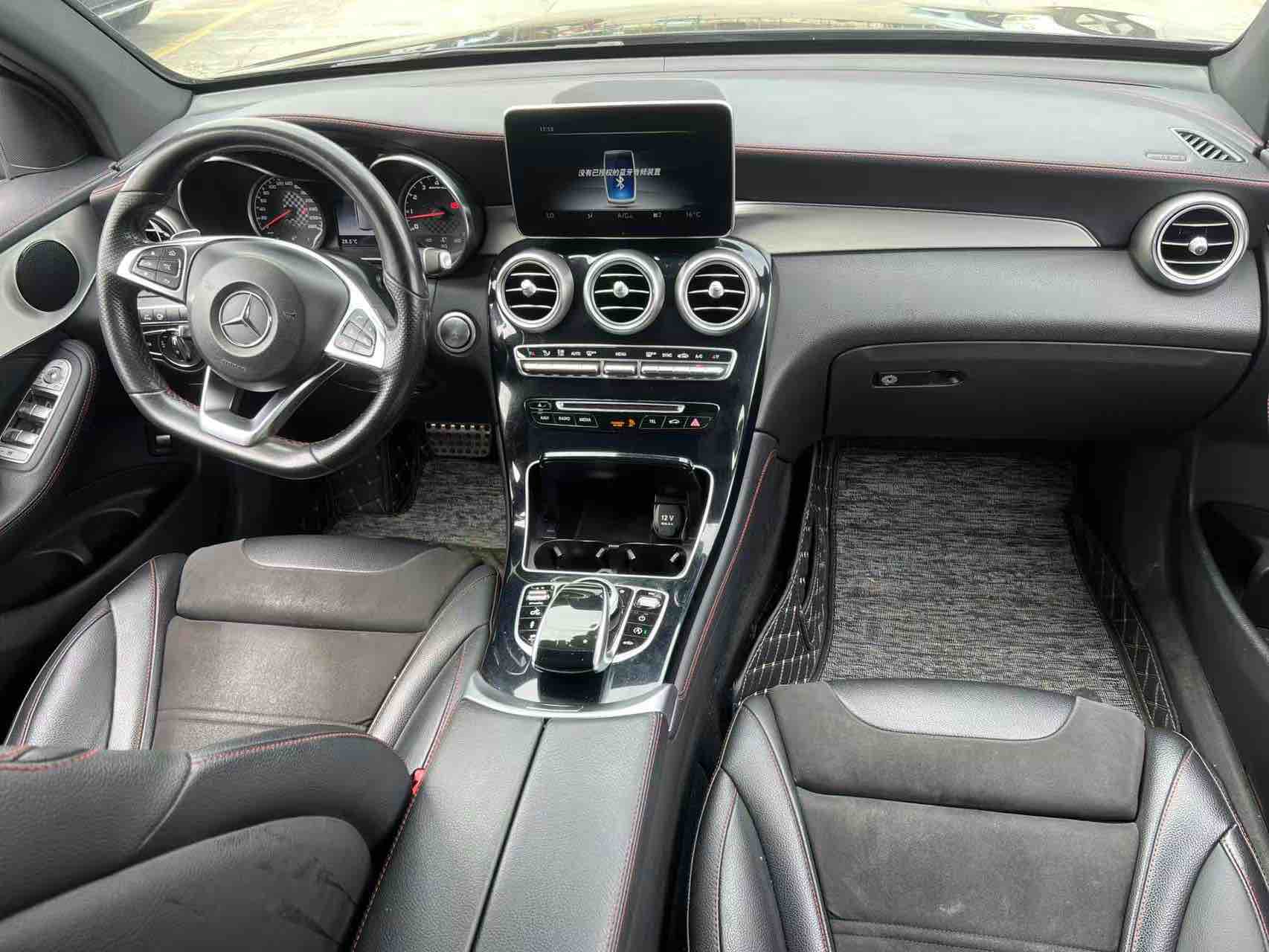 Mercedes-Benz GLC AMG 2018 #4 Mercedes-Benz GLC AMG 2018 immagine di auto #4