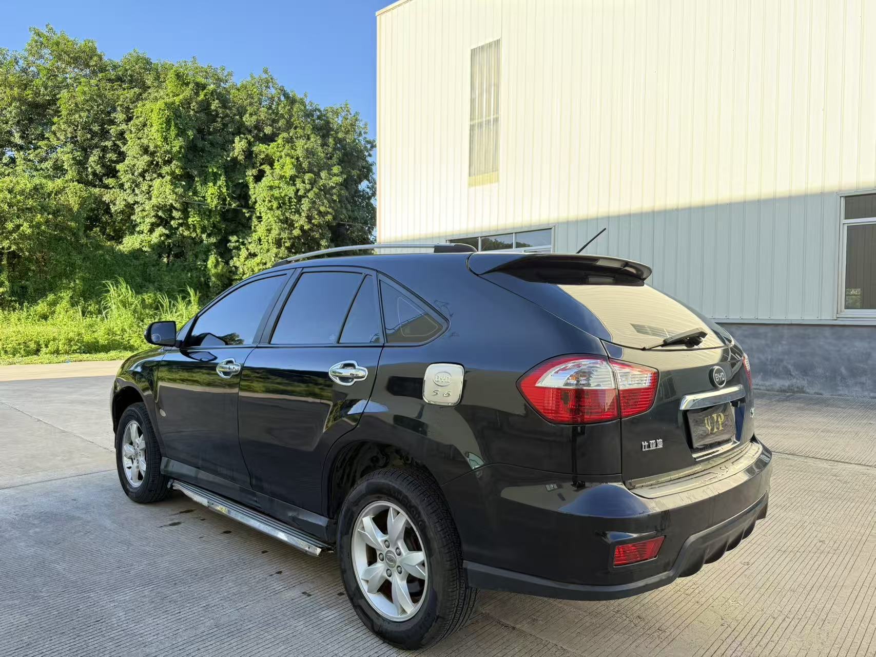 BYD S6 2015 #4 BYD S6 2015 car image #4