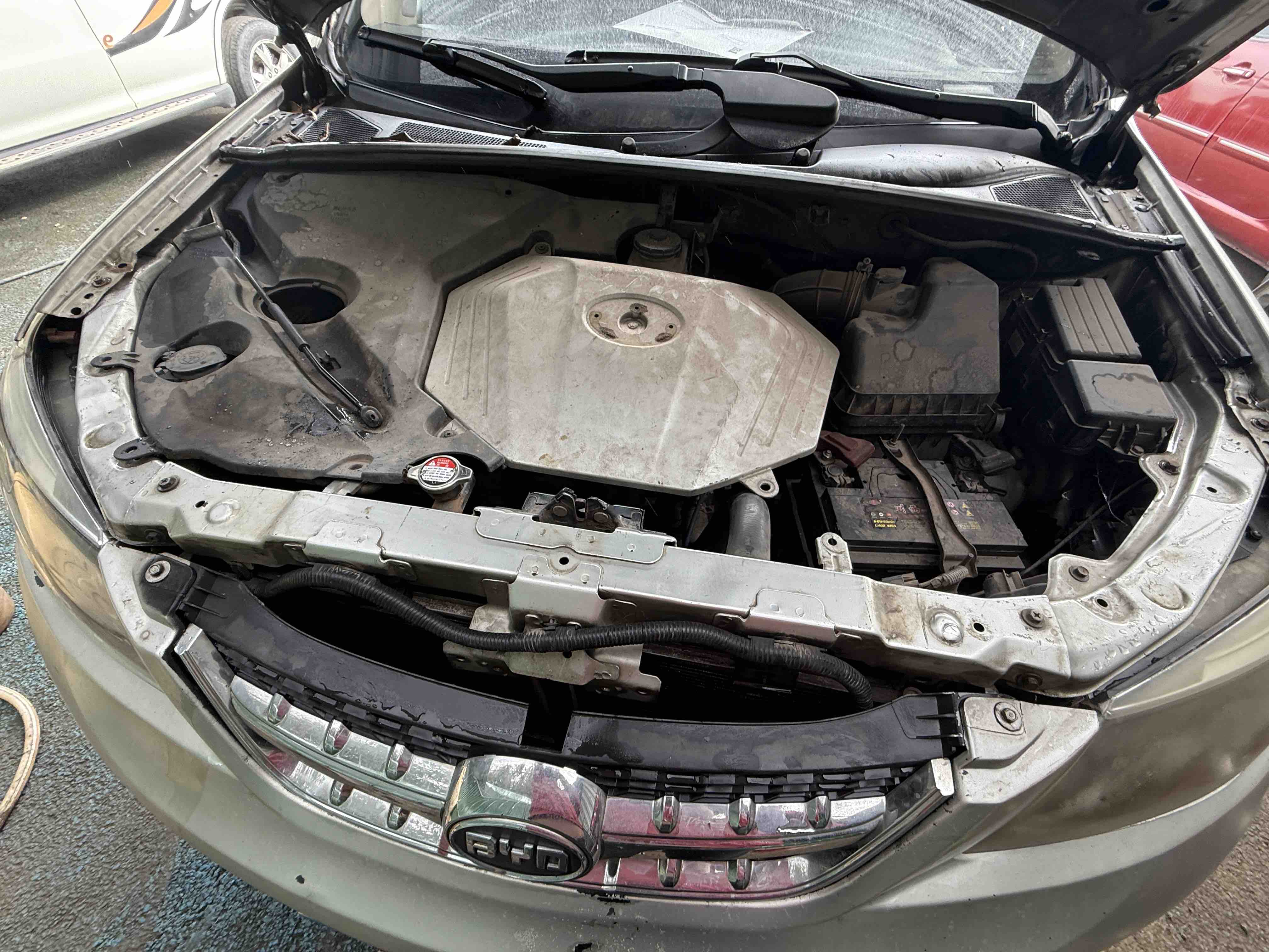 BYD S6 2012 car image #4