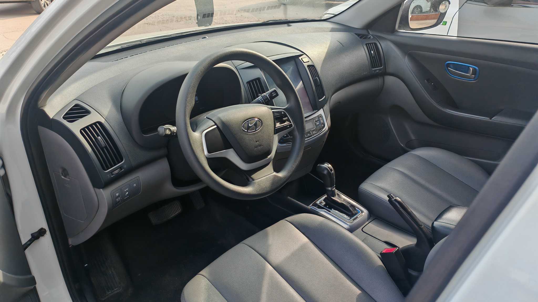 Hyundai Elantra EV 2019 car image #4