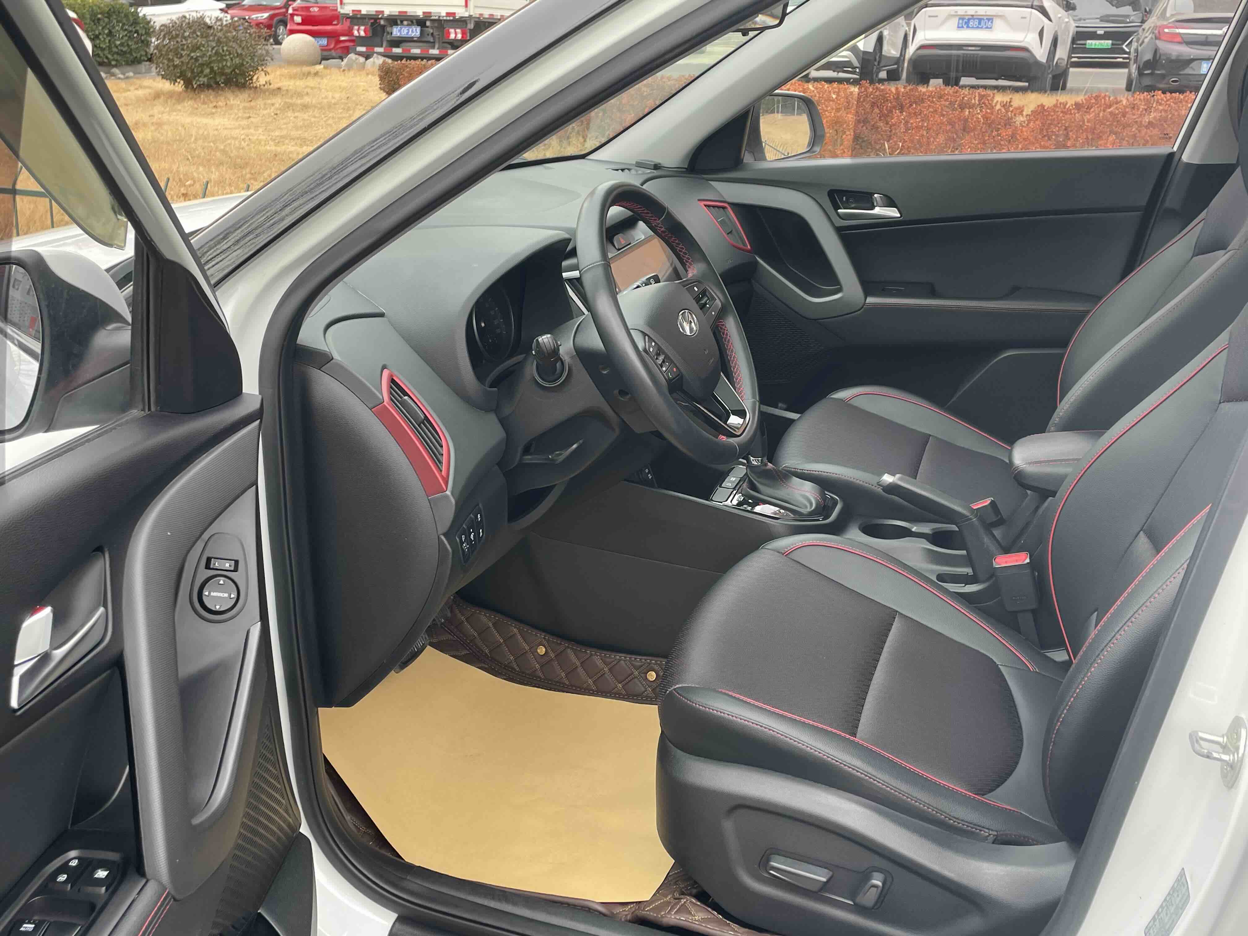 Hyundai ix25 2019 #4 Hyundai ix25 2019 car image #4