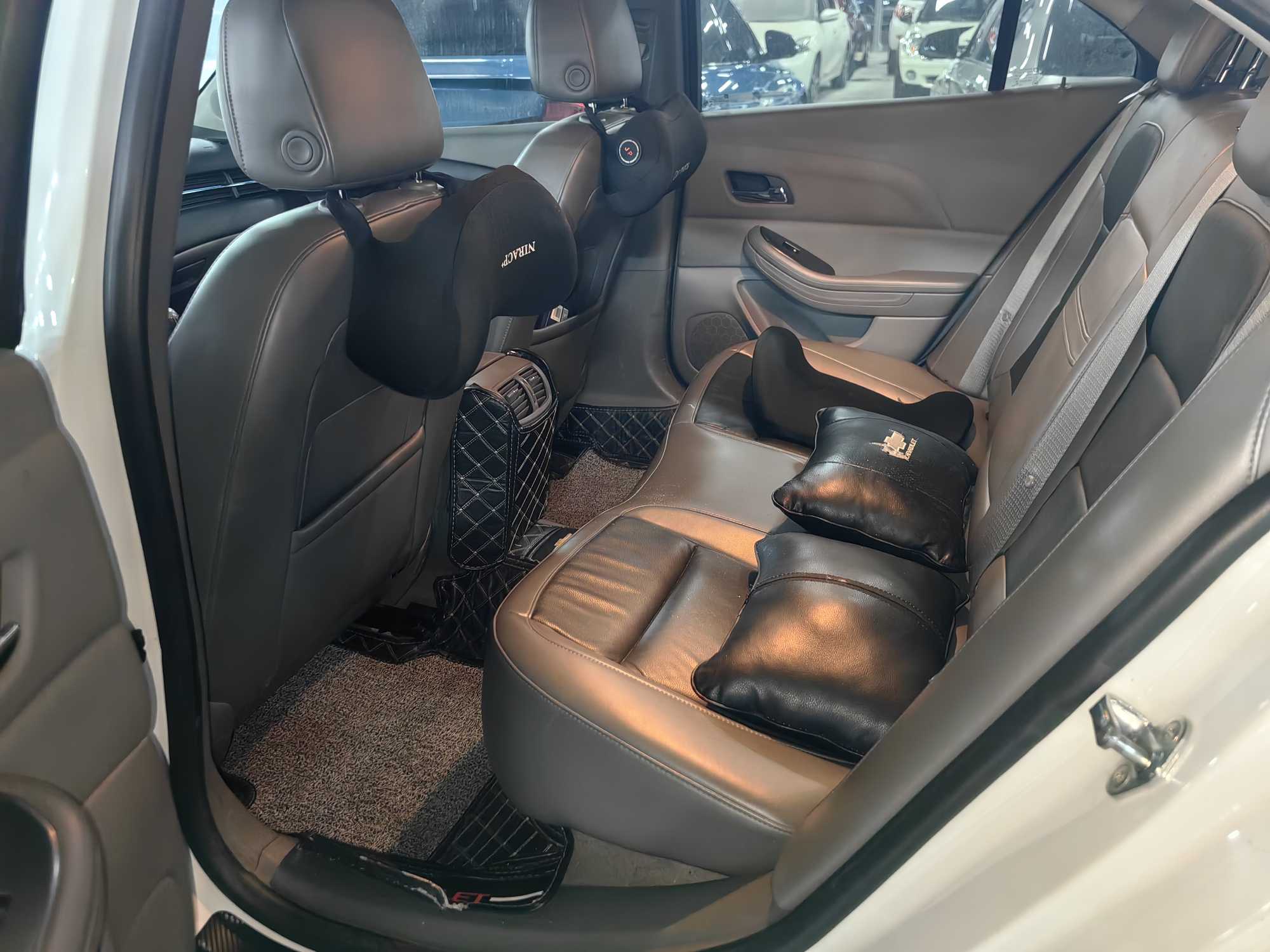 Chevrolet Malibu 2014 car image #4