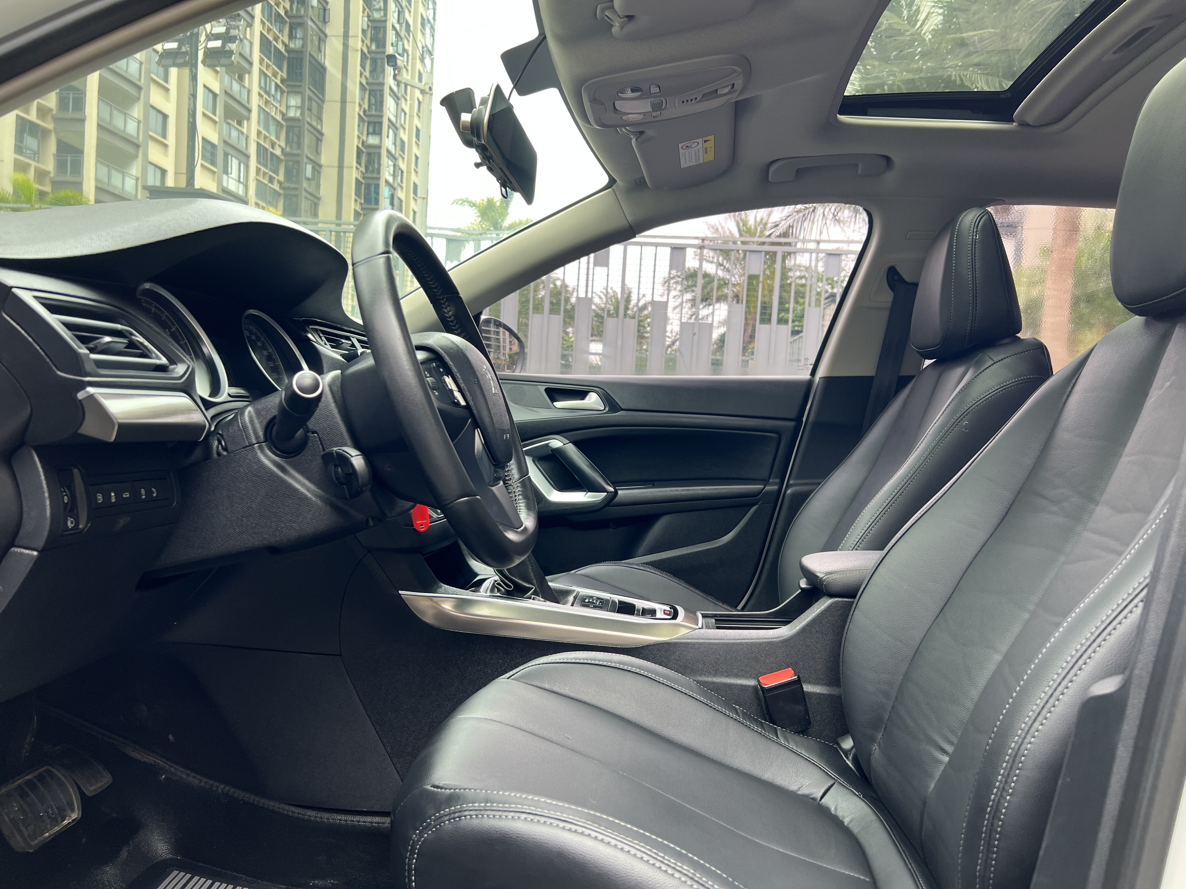 Peugeot 408 2017 car image #4