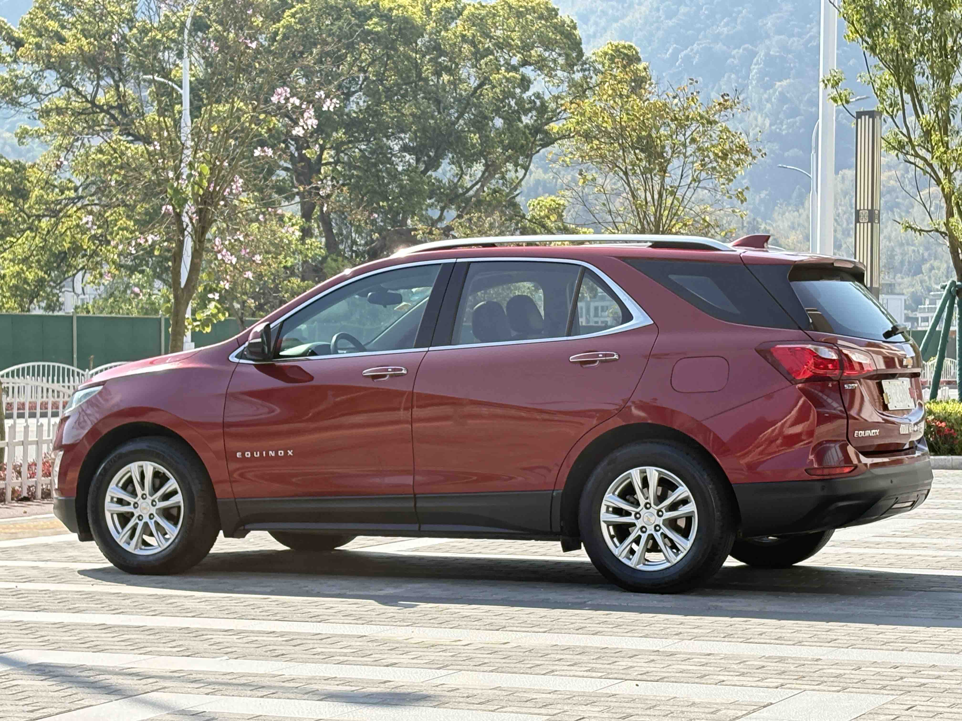 Chevrolet Equinox 2018 car image #4