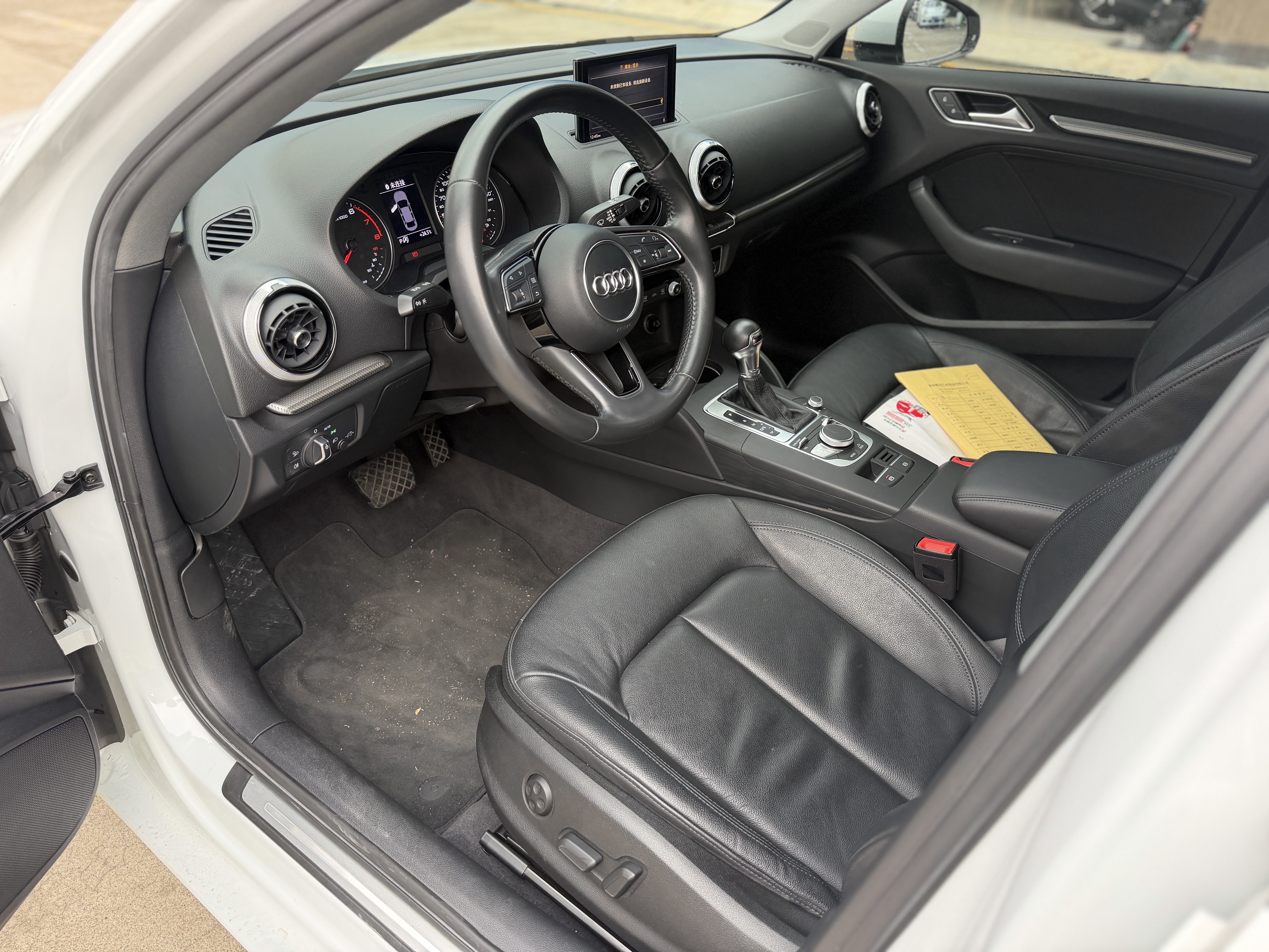 Audi A3 2018 car image #4