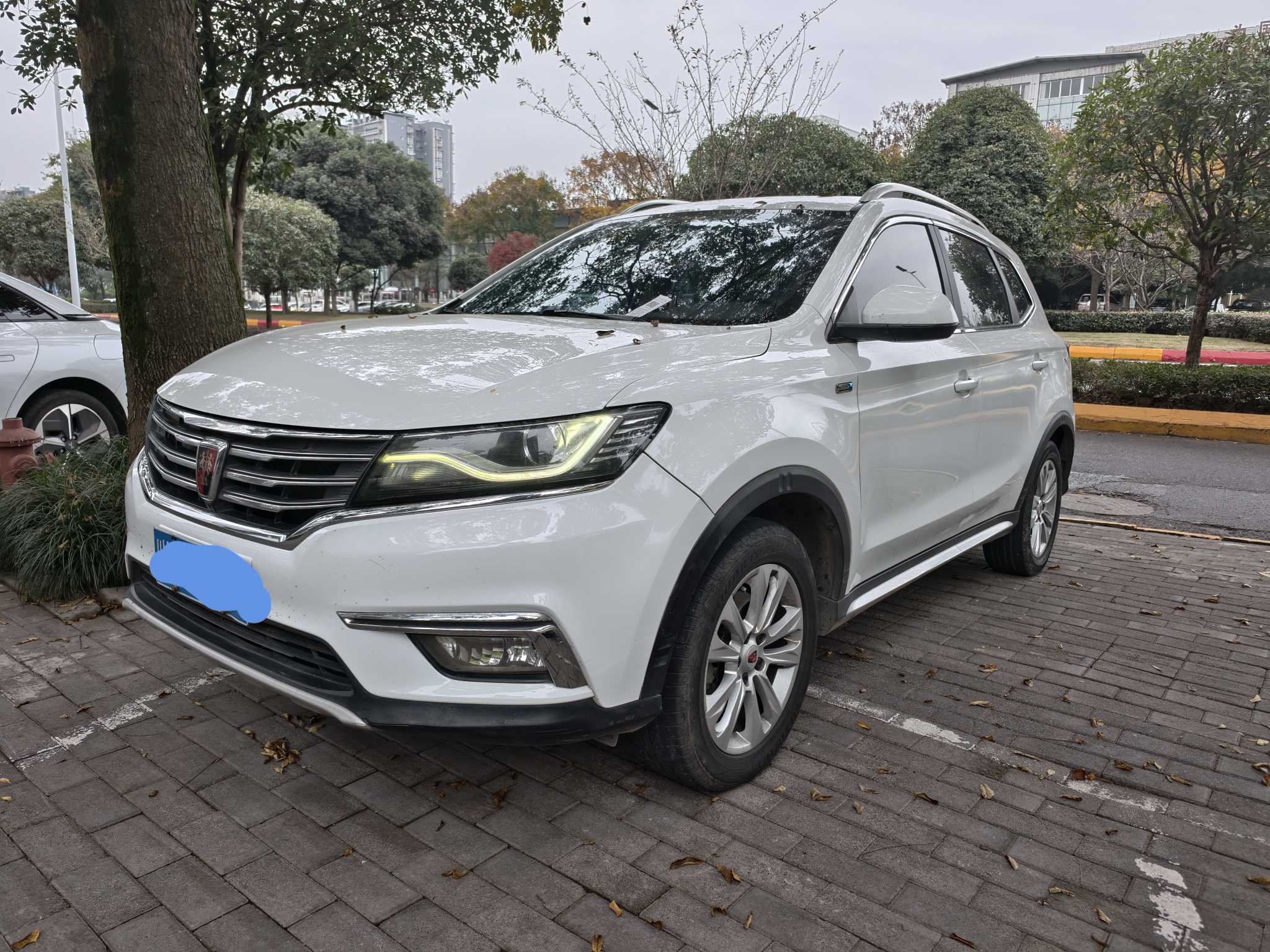 Roewe RX5 2018 изображение автомобиля #4