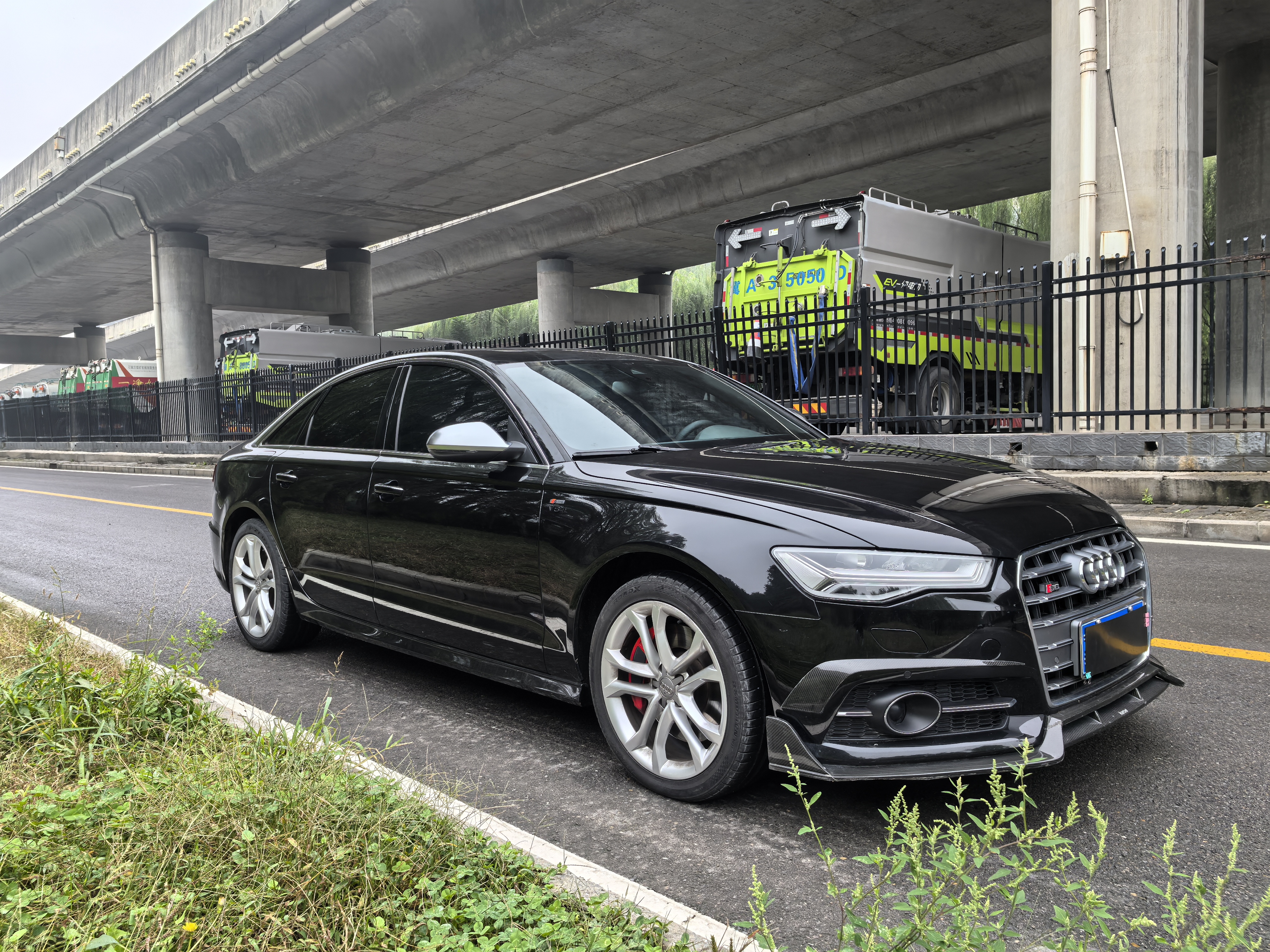 Audi S6 2018 car image #4