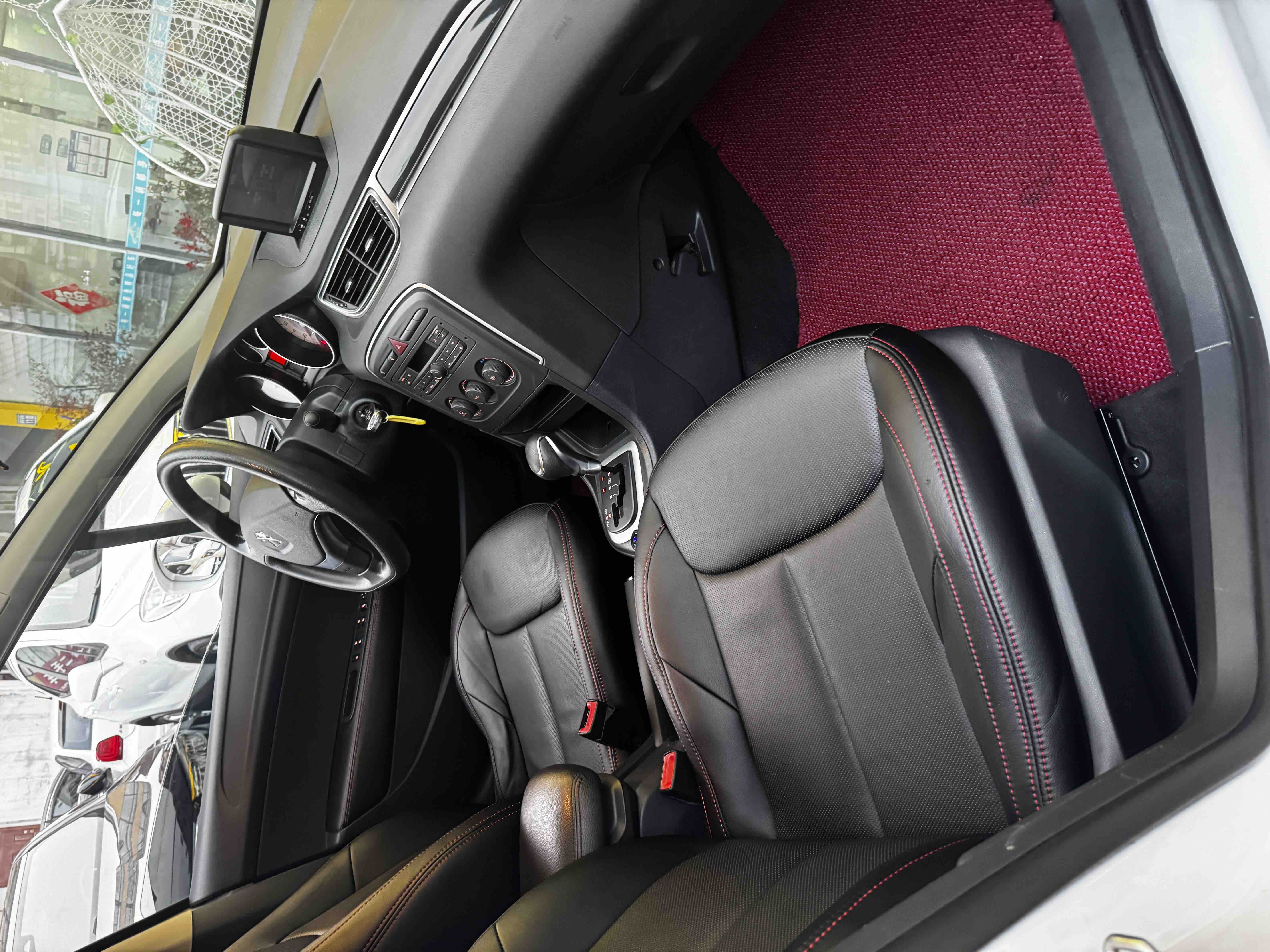 标致 标致308 2015 汽车图片 #4