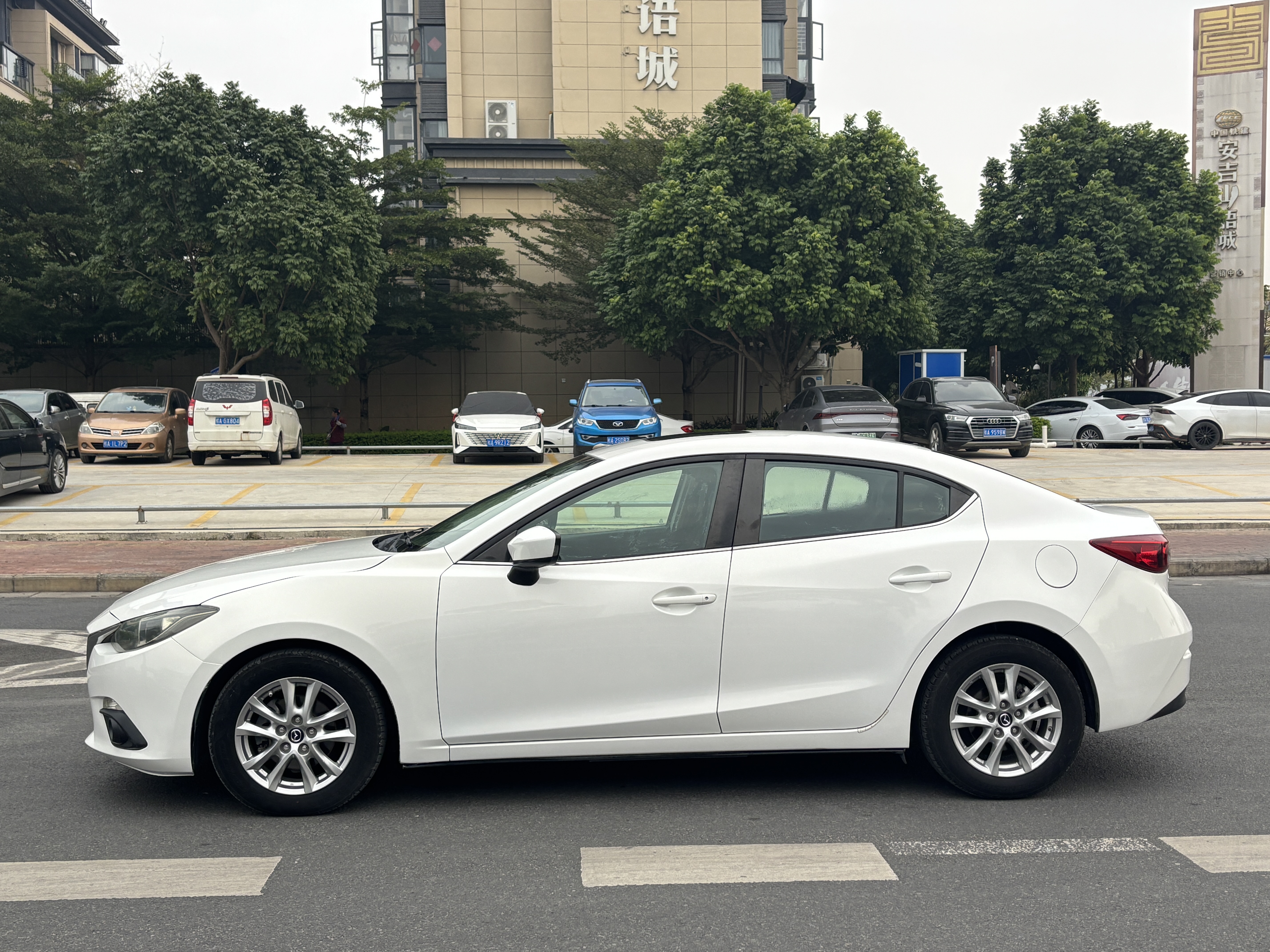 马自达 马自达3 昂克赛拉 2014 汽车图片 #4