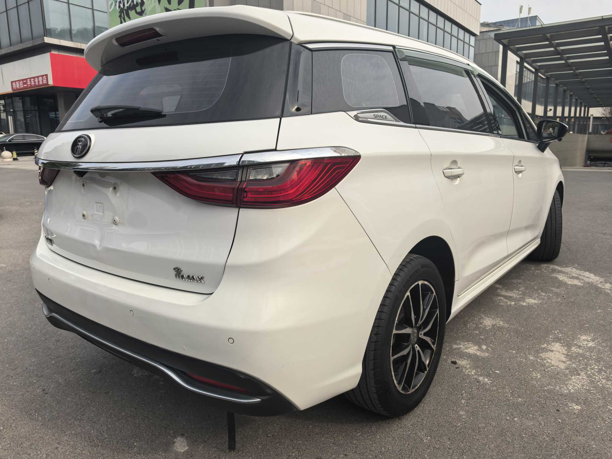 BYD Song MAX 2019 car image #4