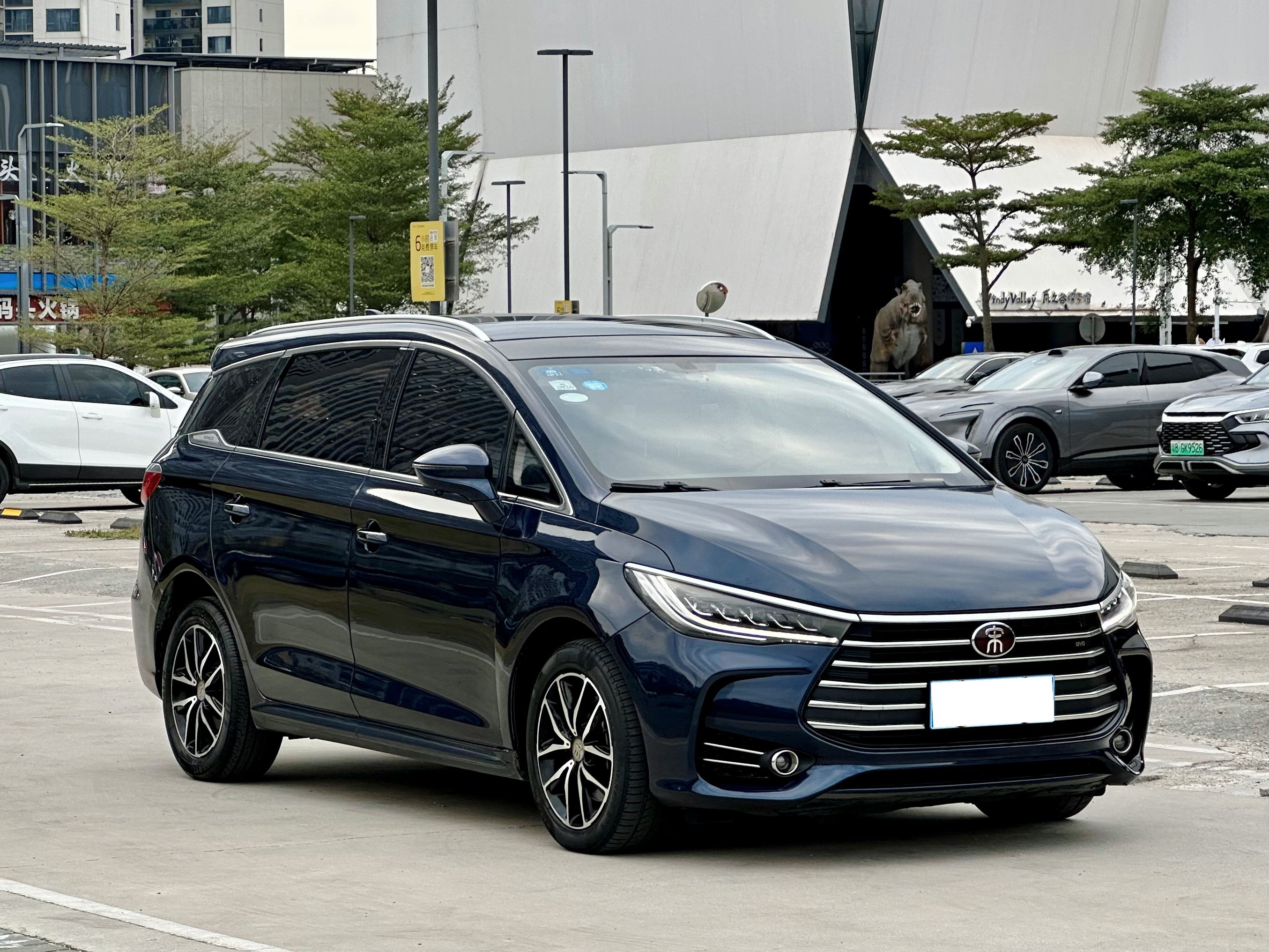 BYD Song MAX 2018 car image #4