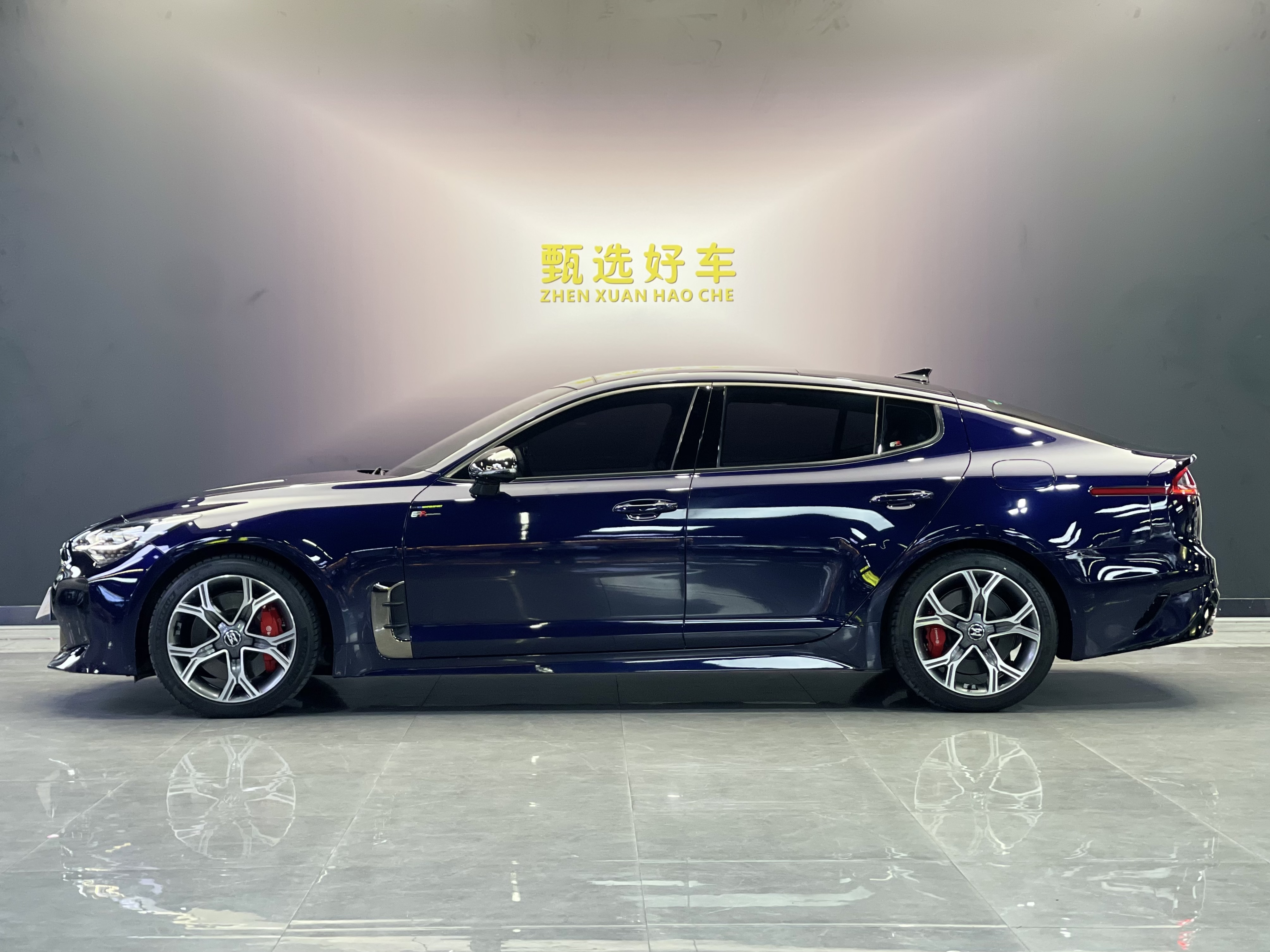 Kia Stinger 2018 изображение автомобиля #4