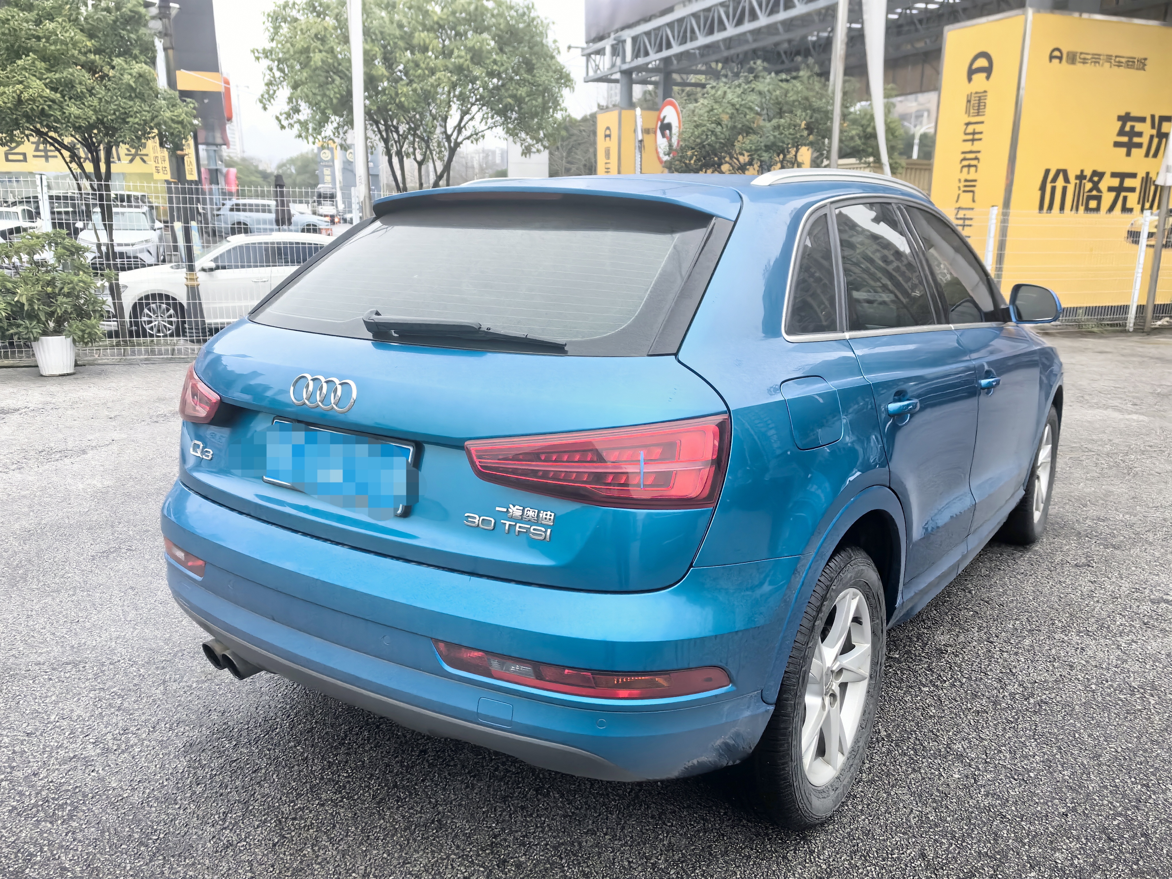Audi Q3 2018 #4 Audi Q3 2018 car image #4